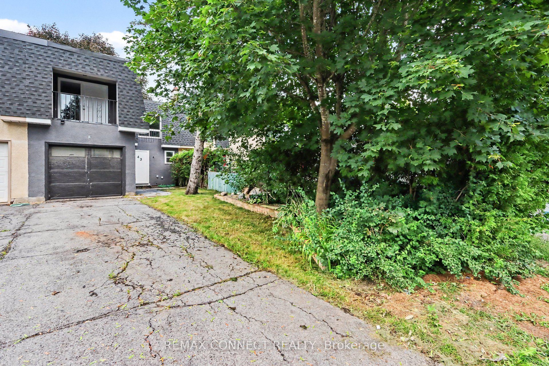 43 Tybalt Crescent Property Photo 1