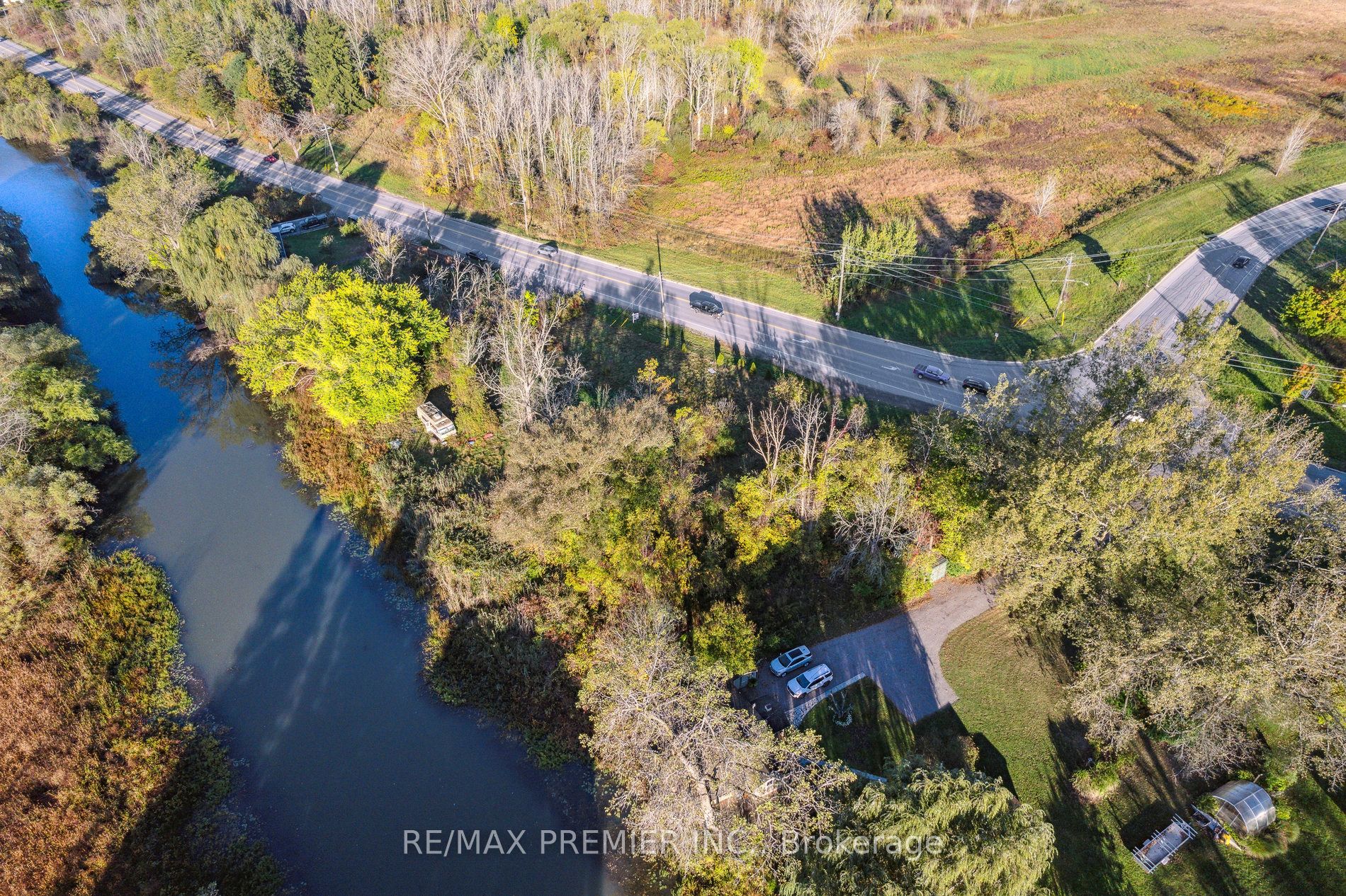 294 Lyon's Creek Road Property Photo 5