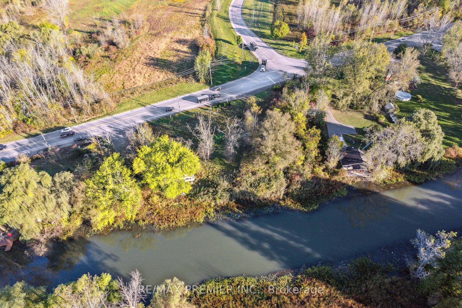 294 Lyon's Creek Road Property Photo 7