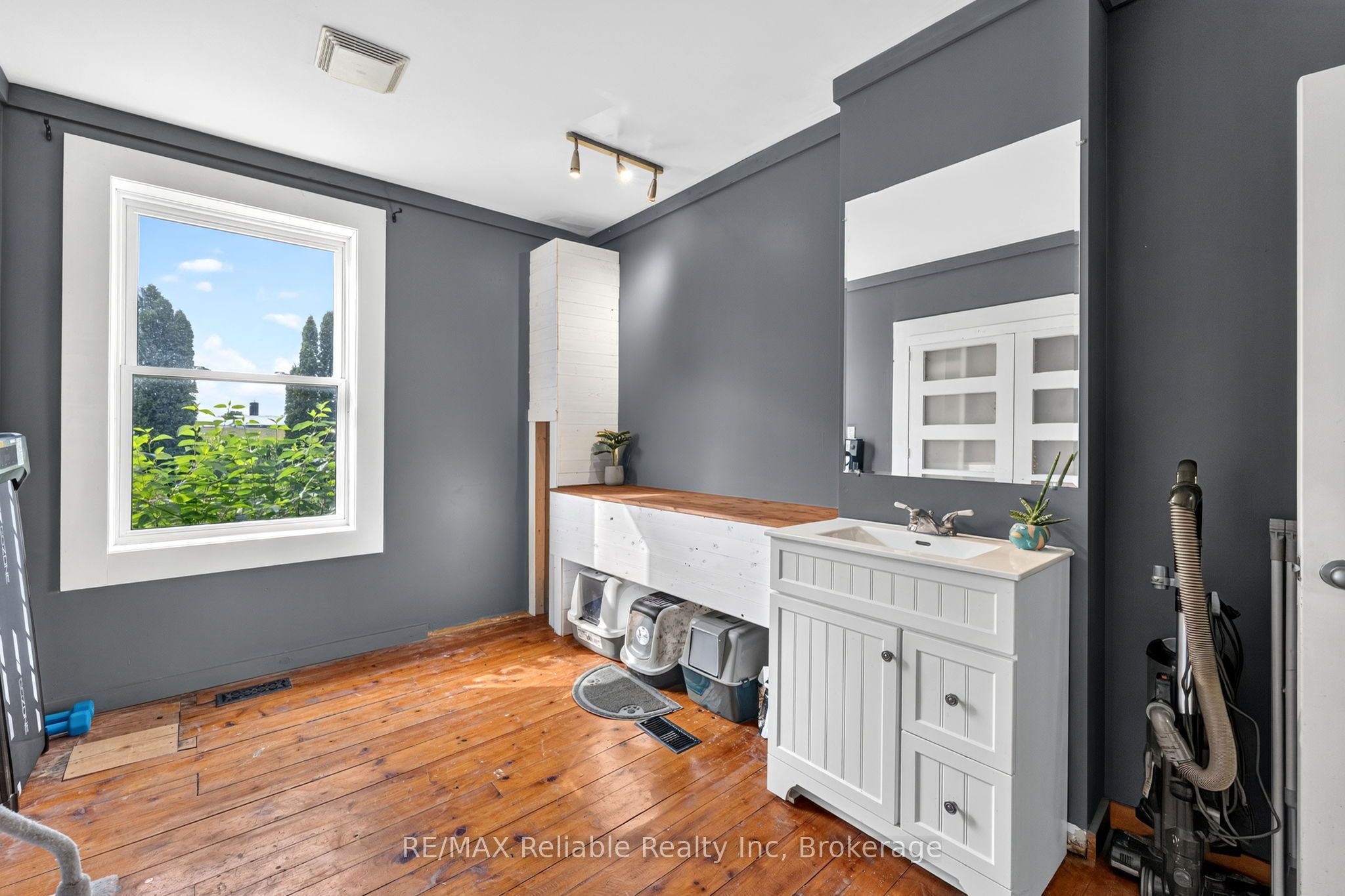 43488 Chiselhurst Road Property Photo 21