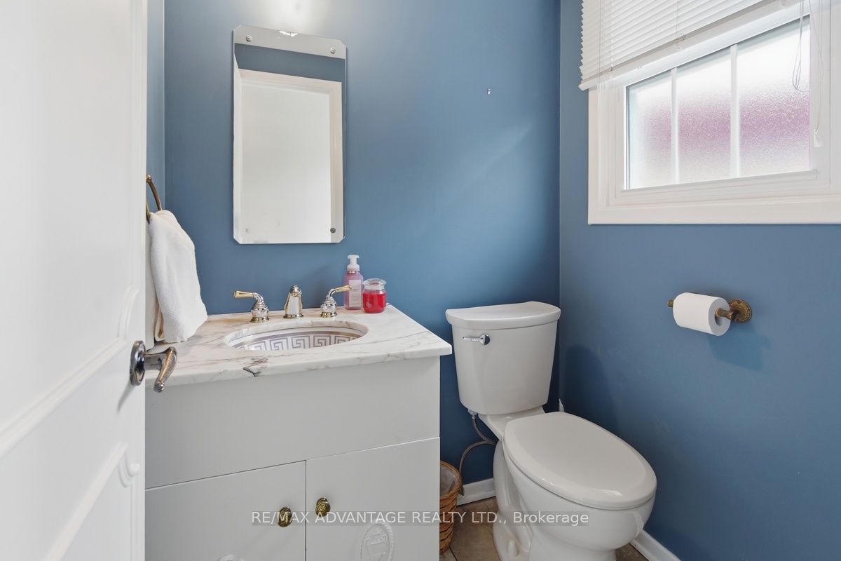 35 Cowan Place Property Photo 23