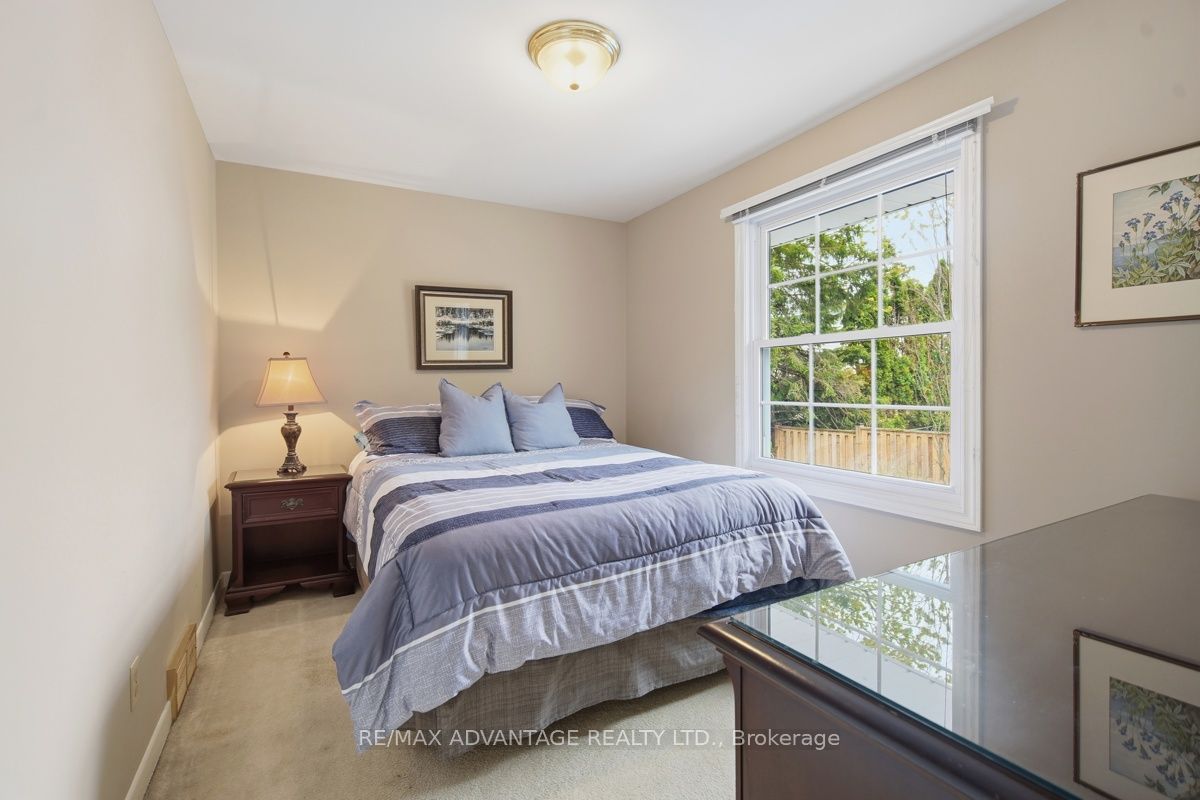 35 Cowan Place Property Photo 26