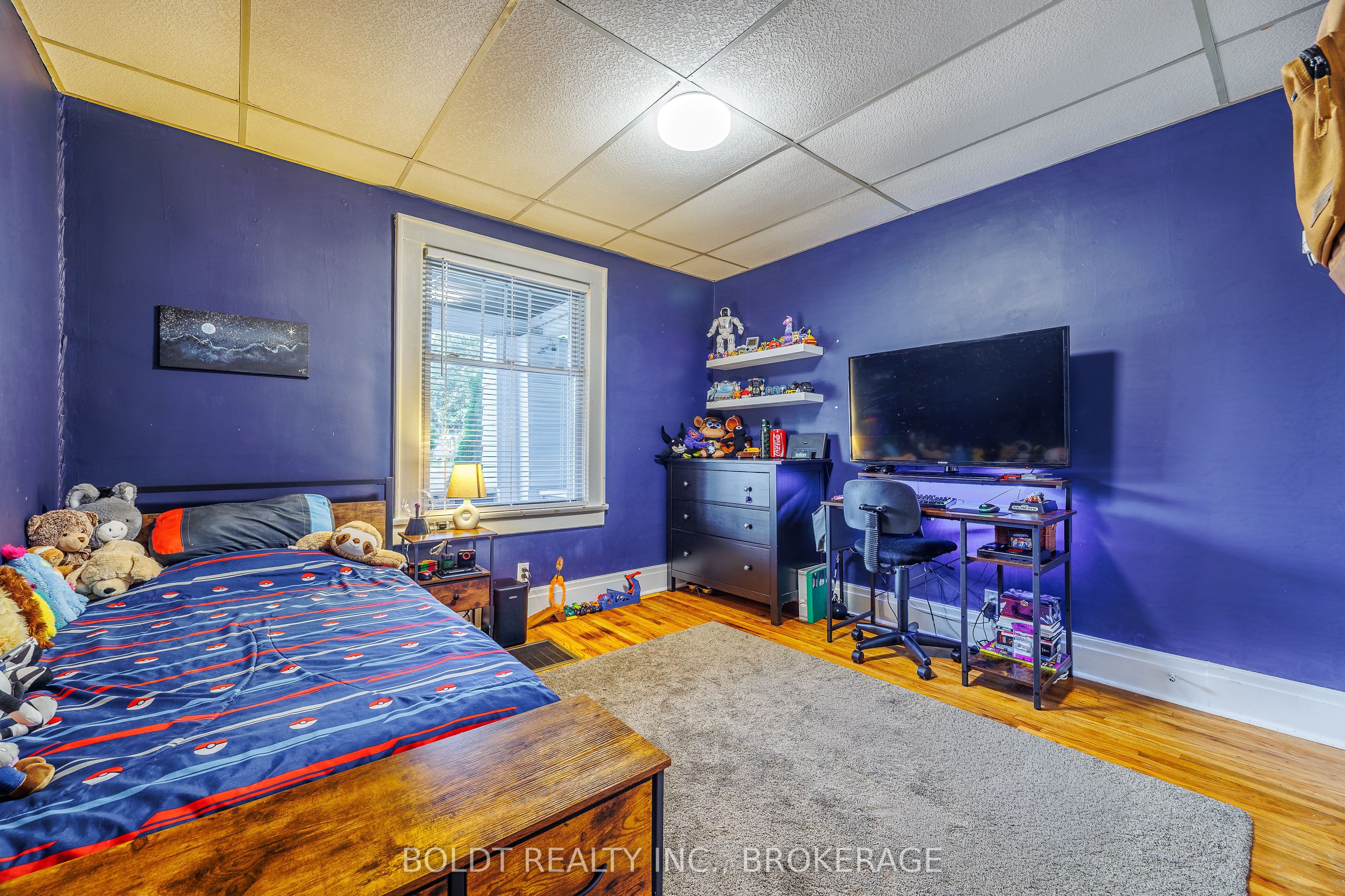 20 Stuart Avenue Property Photo 9