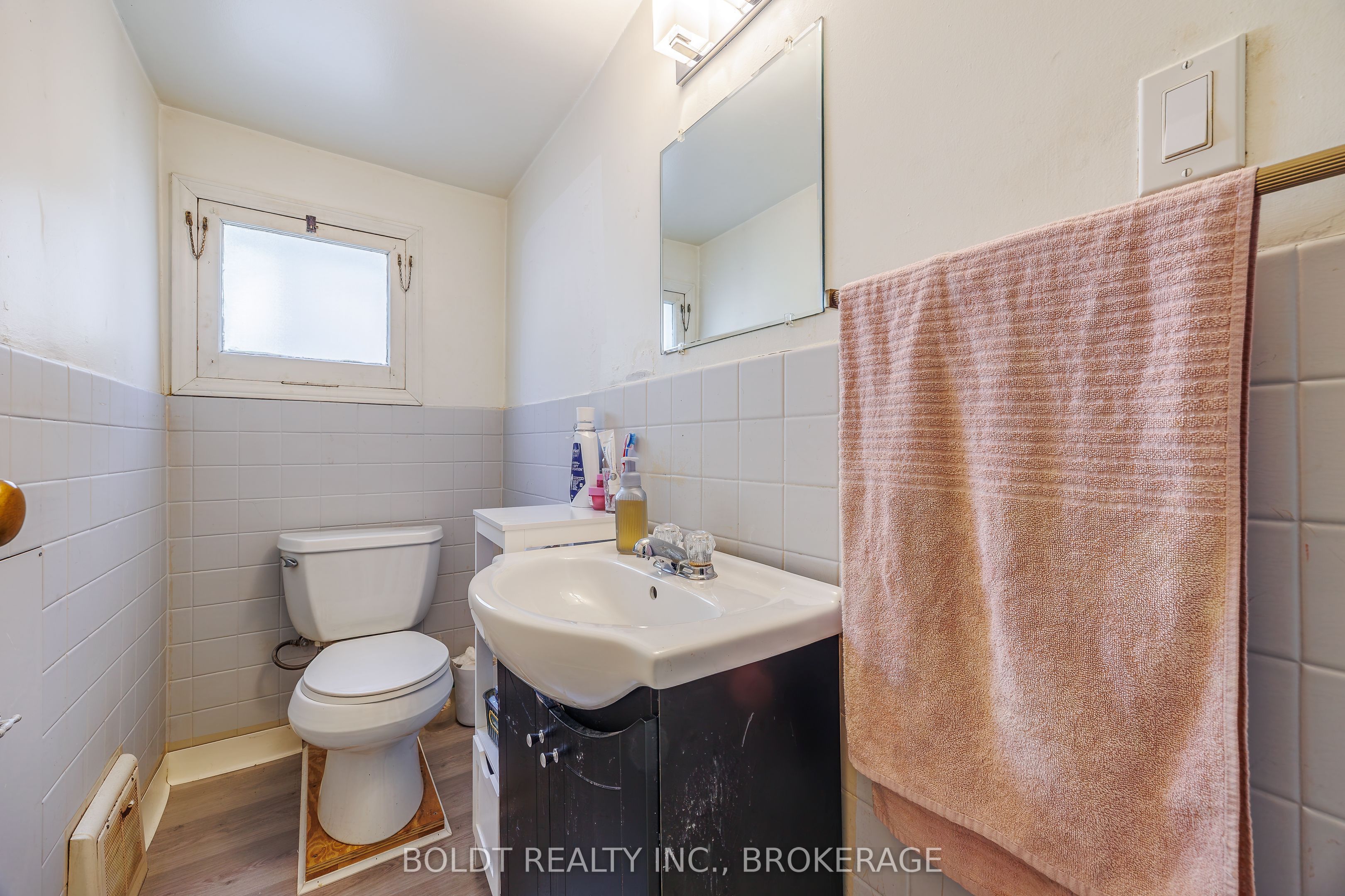20 Stuart Avenue Property Photo 11