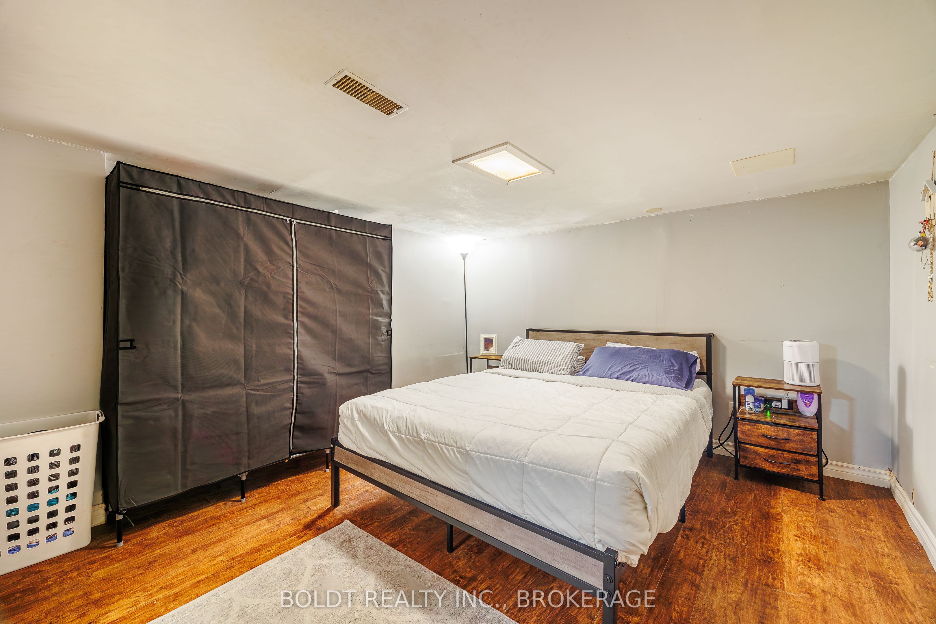 20 Stuart Avenue Property Photo 18