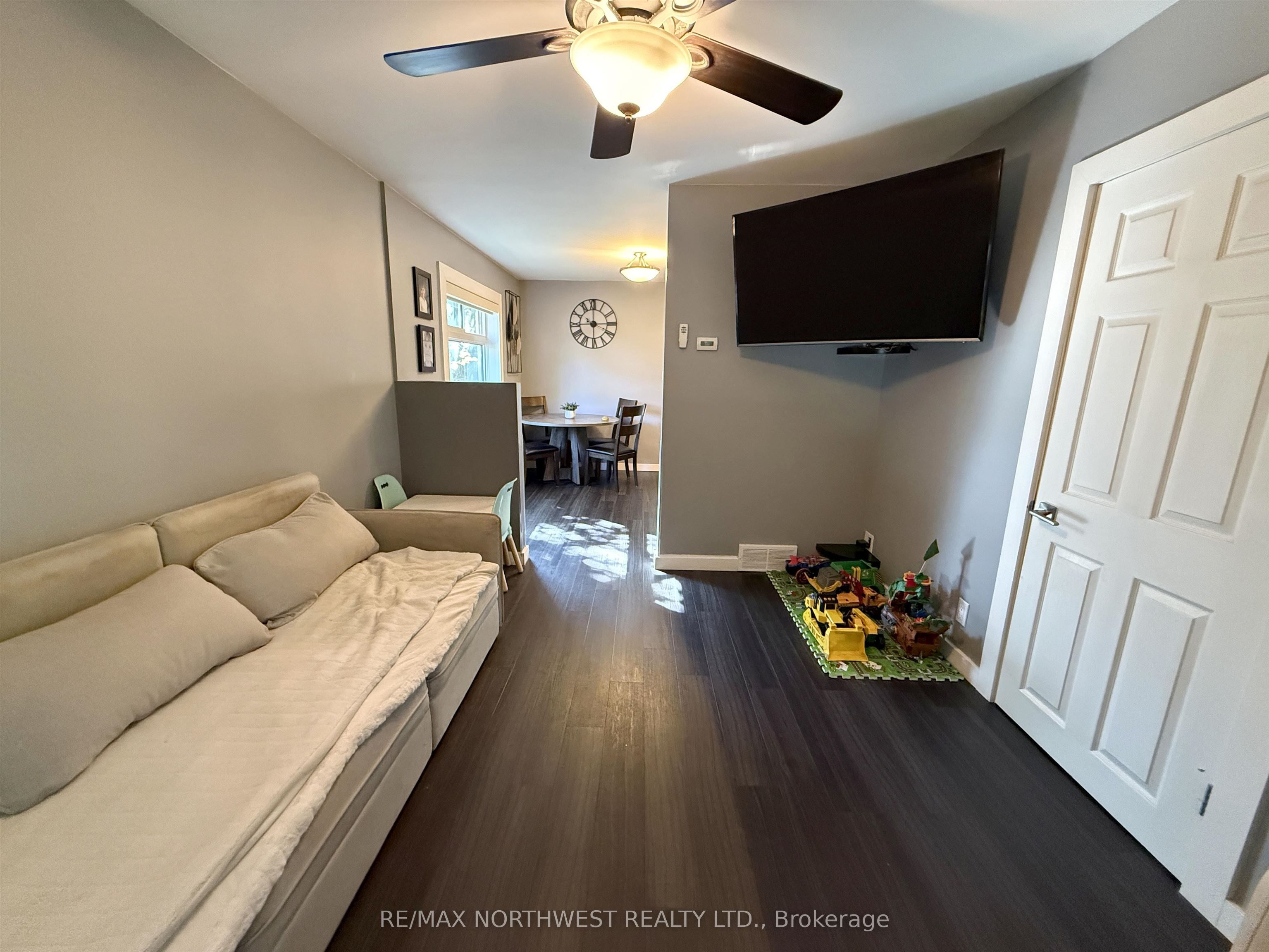 55 Norman Drive Drive Property Photo 9