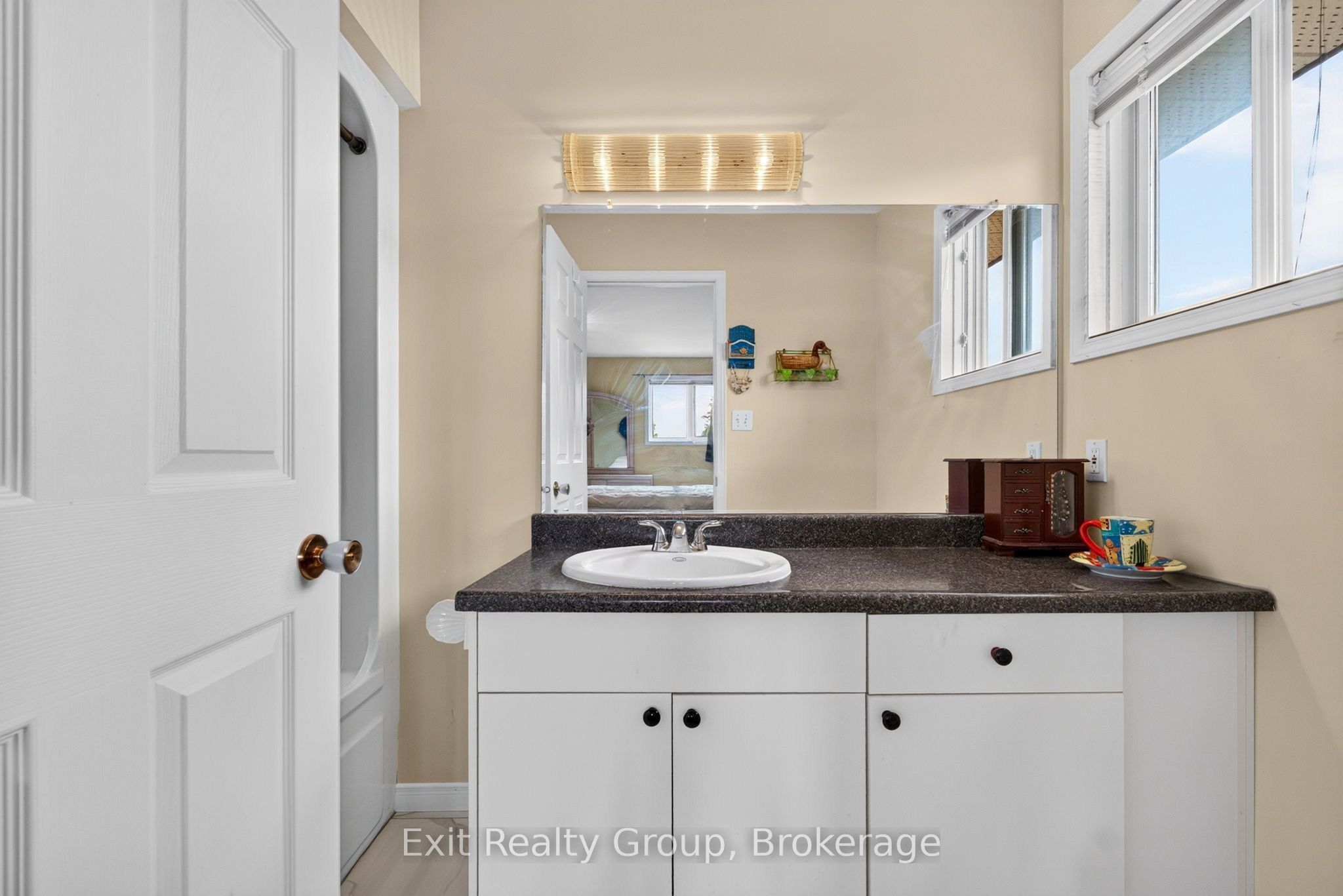 3 Fleming Road Property Photo 26