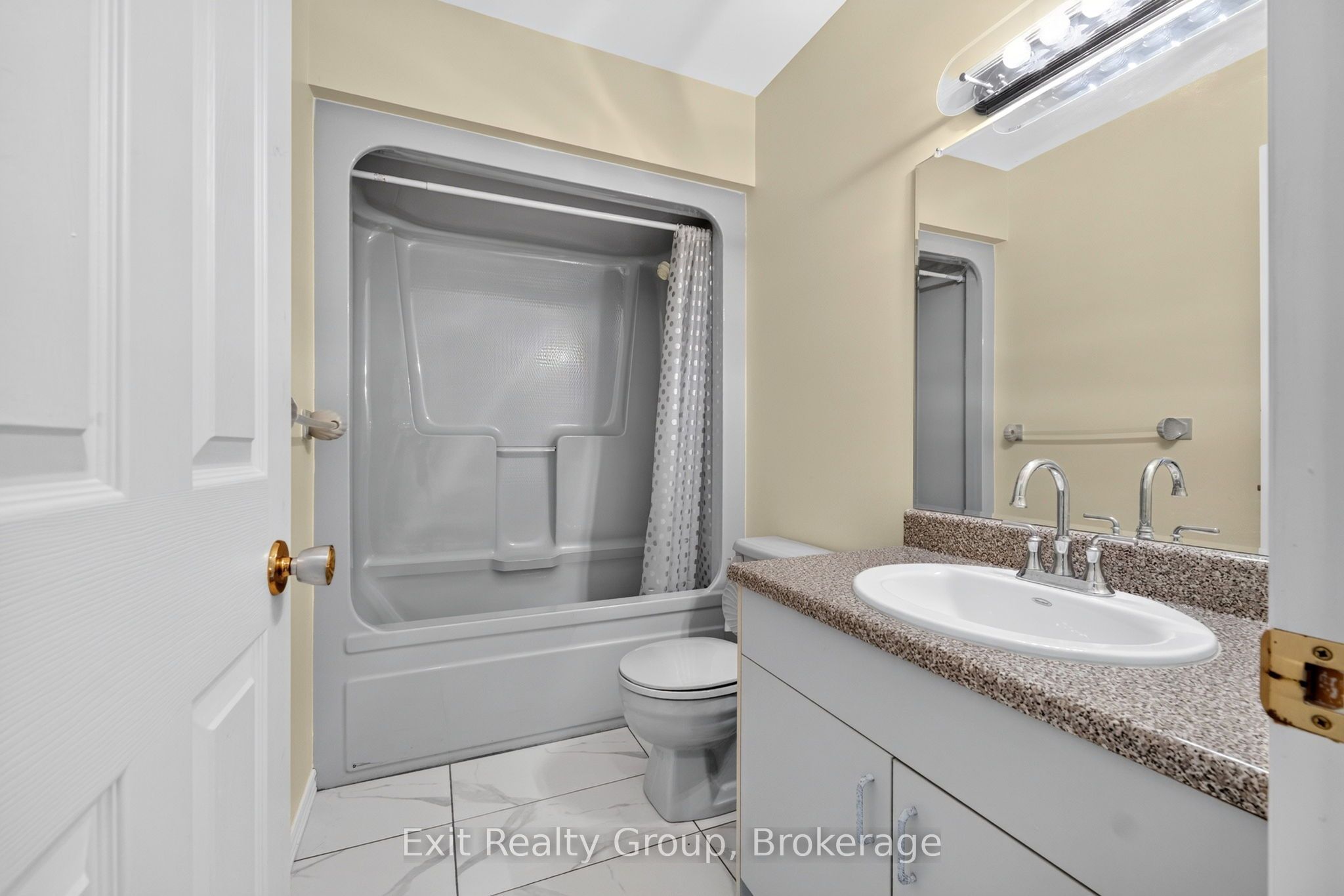 3 Fleming Road Property Photo 27