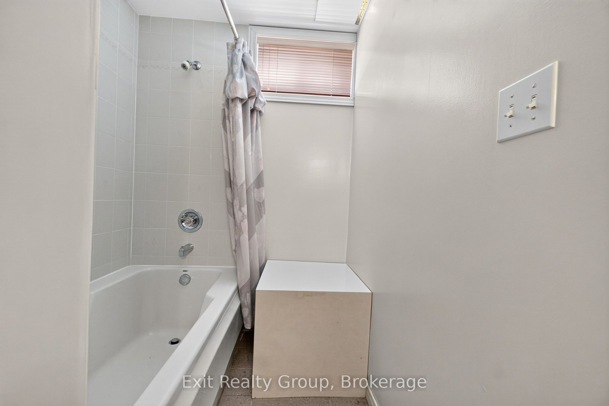 3 Fleming Road Property Photo 32