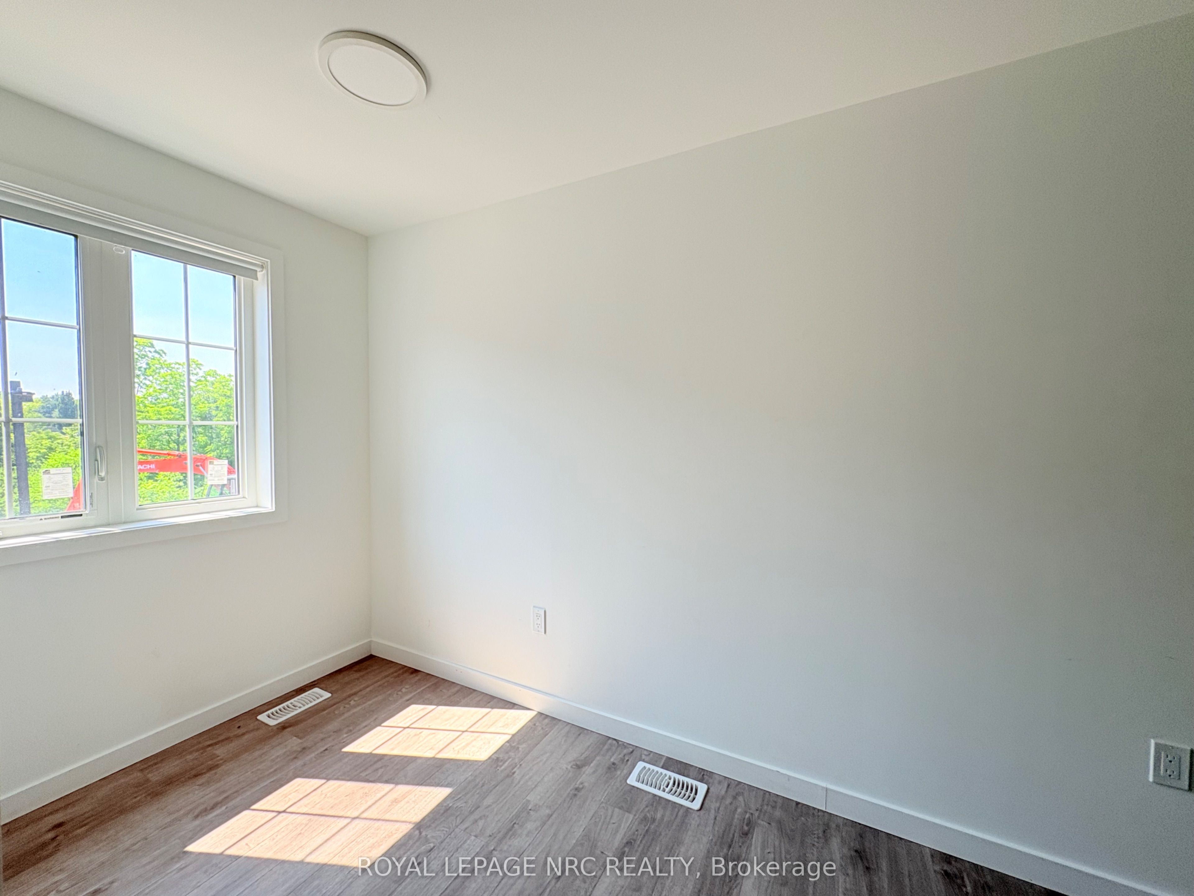 90 Highriver Trail Property Photo 2