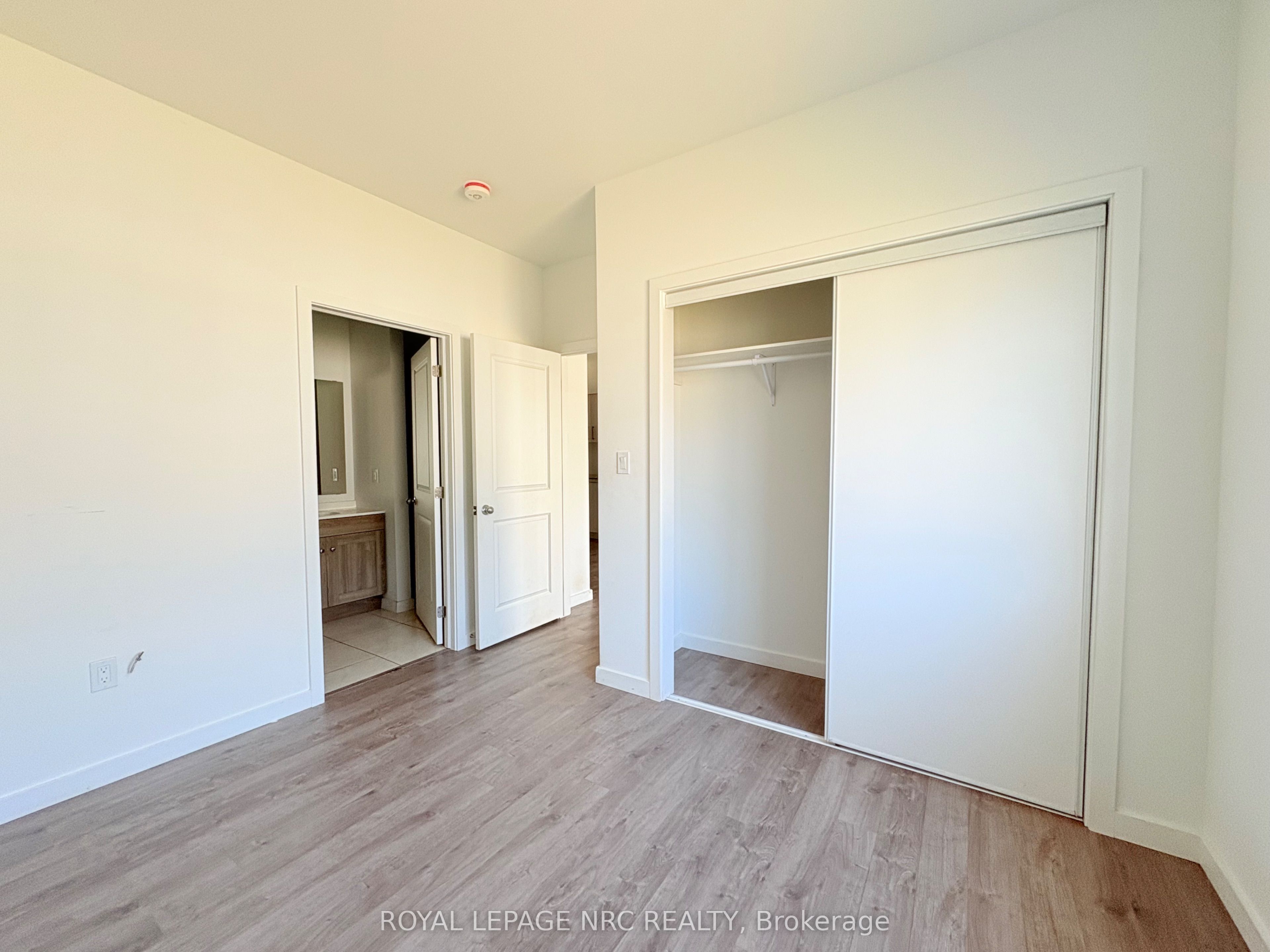 90 Highriver Trail Property Photo 11