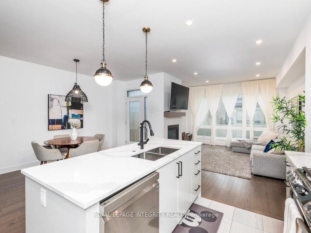 602 Cordelette Circle Property Photo 16