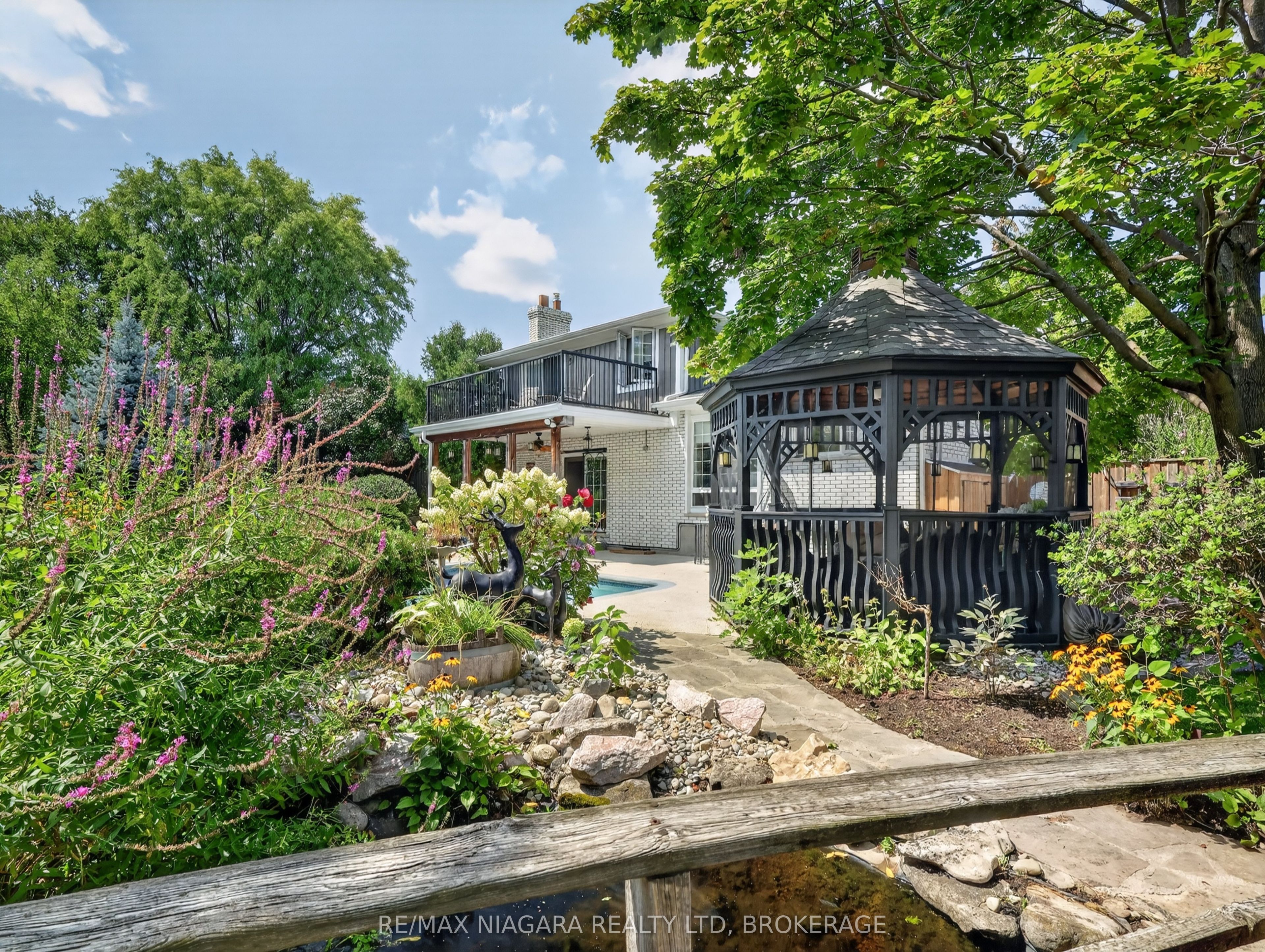14 Fairlawn Court Property Photo 12