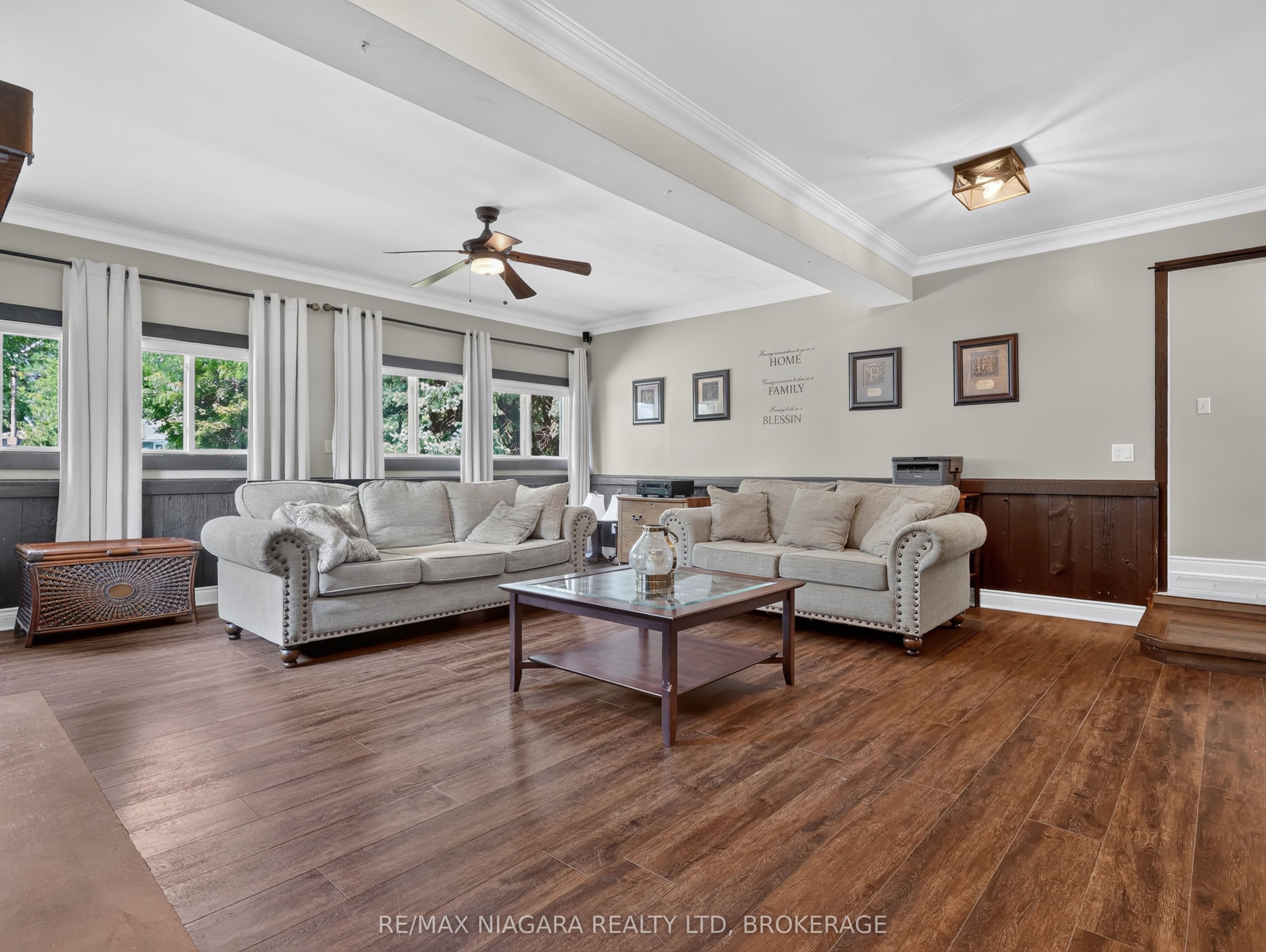 14 Fairlawn Court Property Photo 17