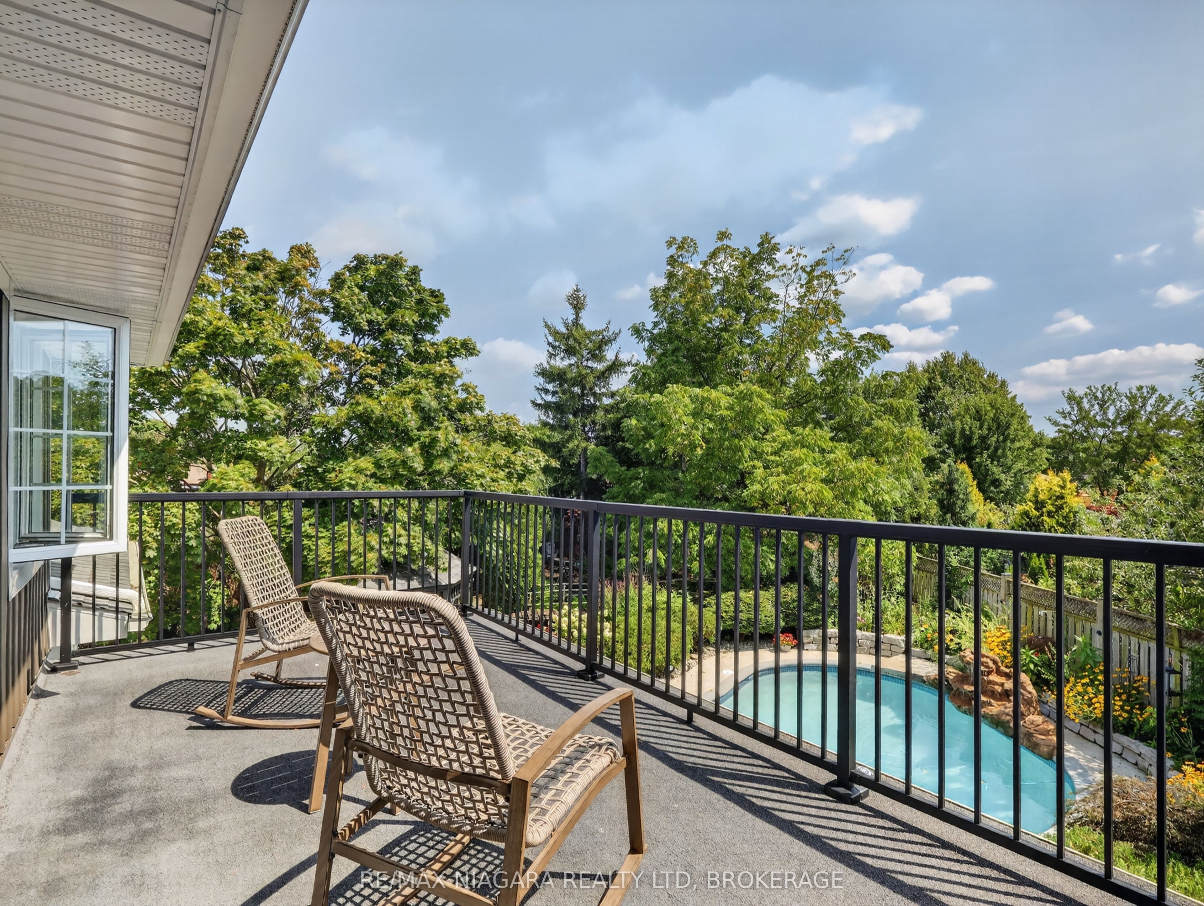14 Fairlawn Court Property Photo 29