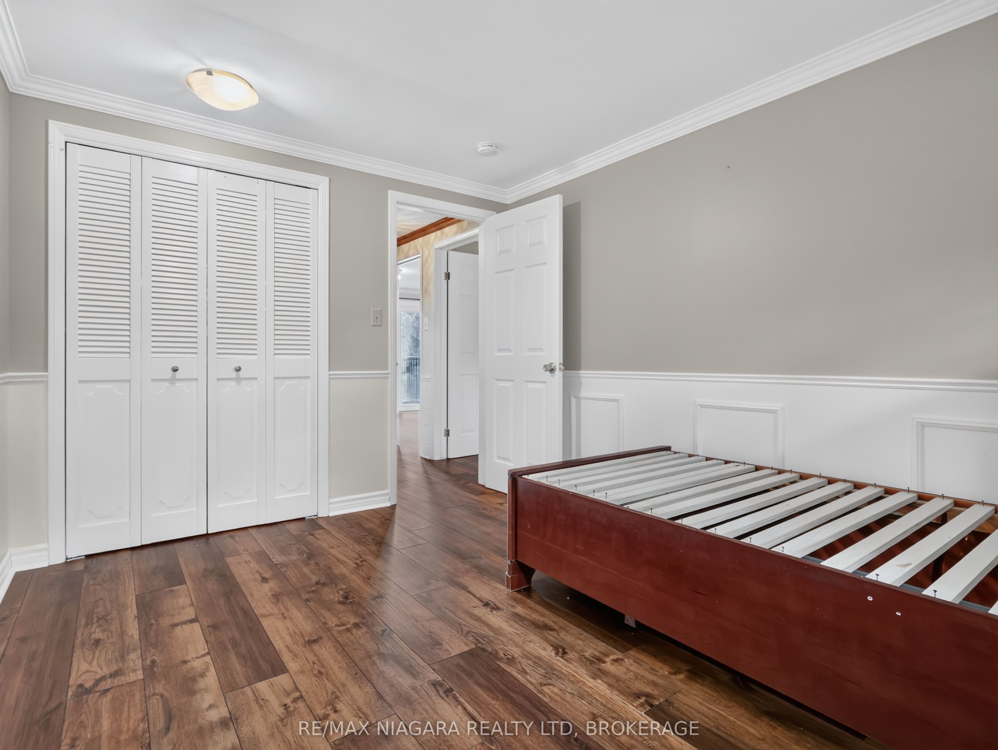 14 Fairlawn Court Property Photo 36