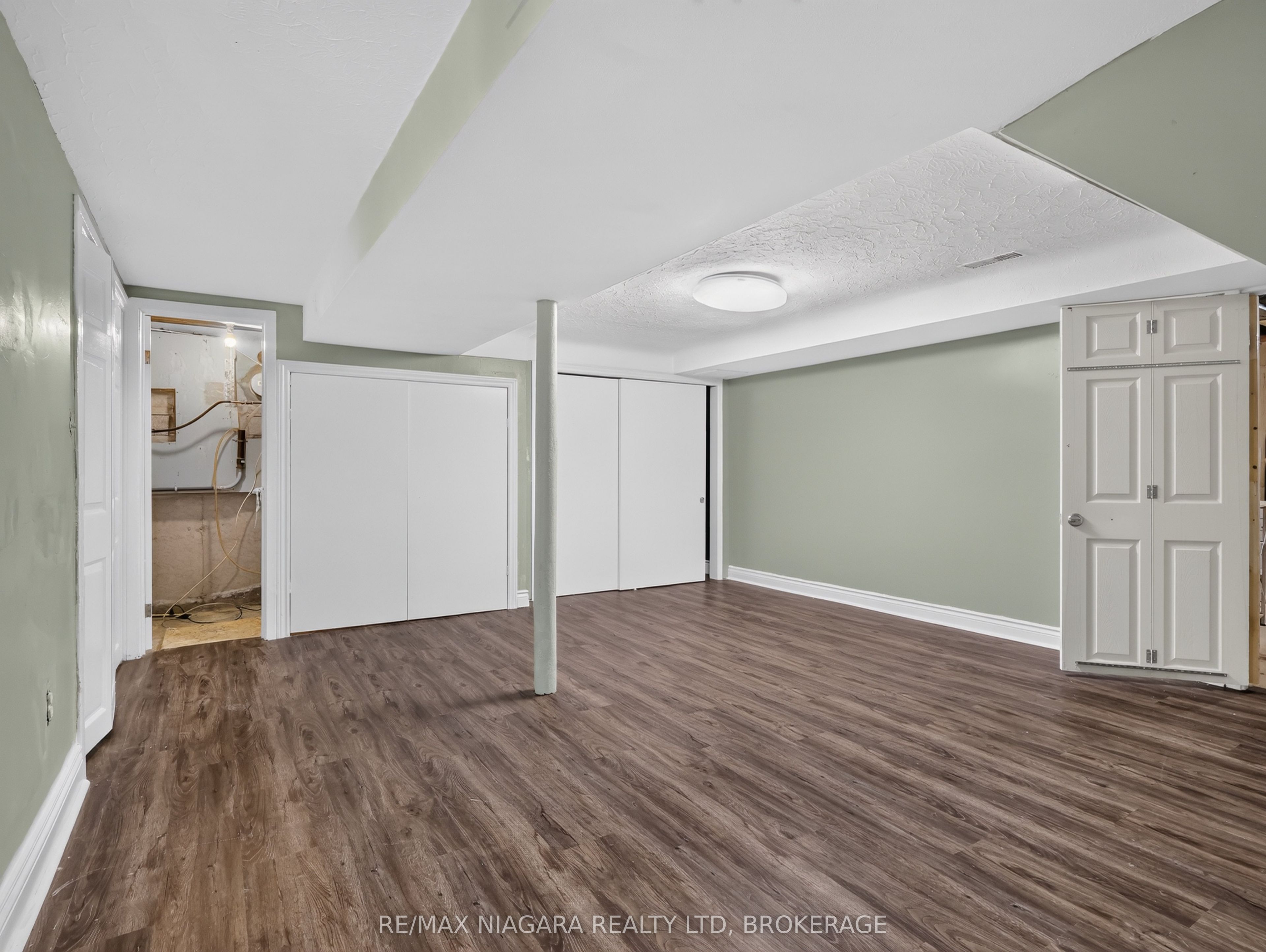 14 Fairlawn Court Property Photo 45