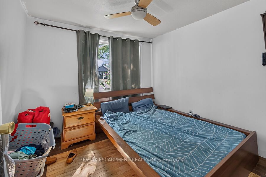 576 Rosseau Road Property Photo 4
