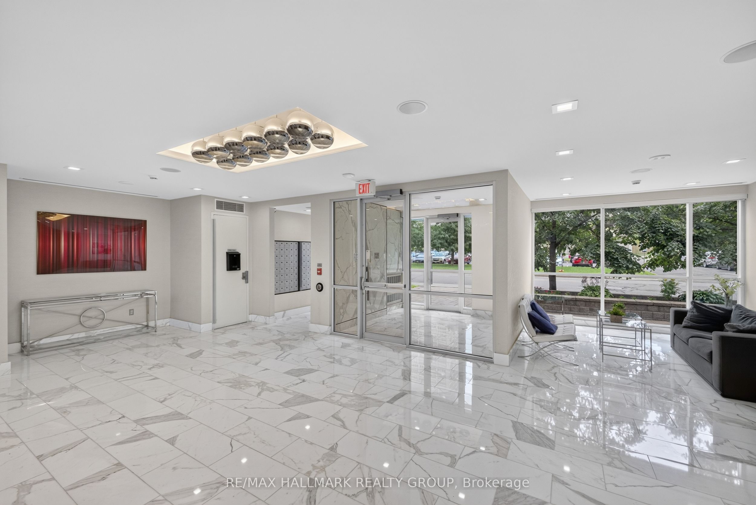 201 Parkdale Avenue 408 Property Photo 4