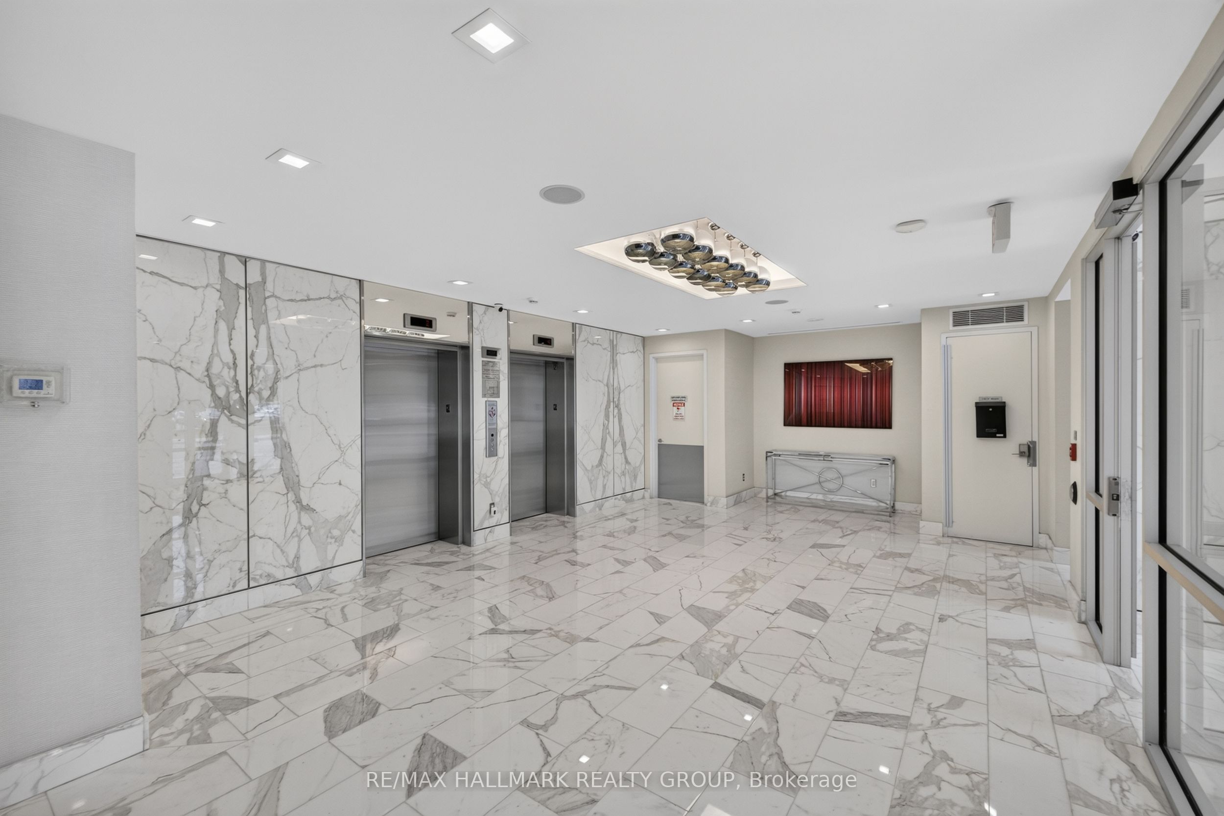 201 Parkdale Avenue 408 Property Photo 5