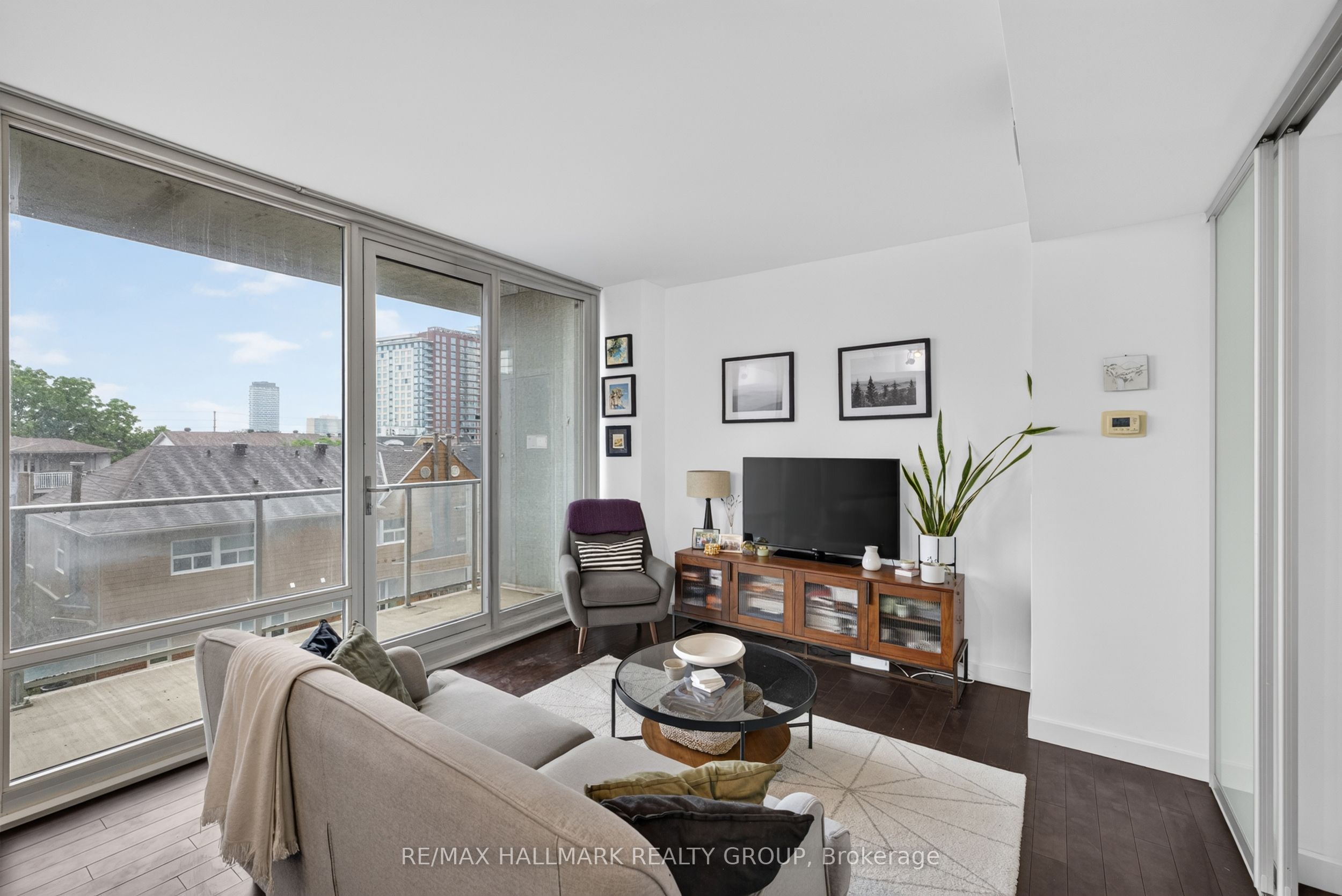 201 Parkdale Avenue 408 Property Photo 8