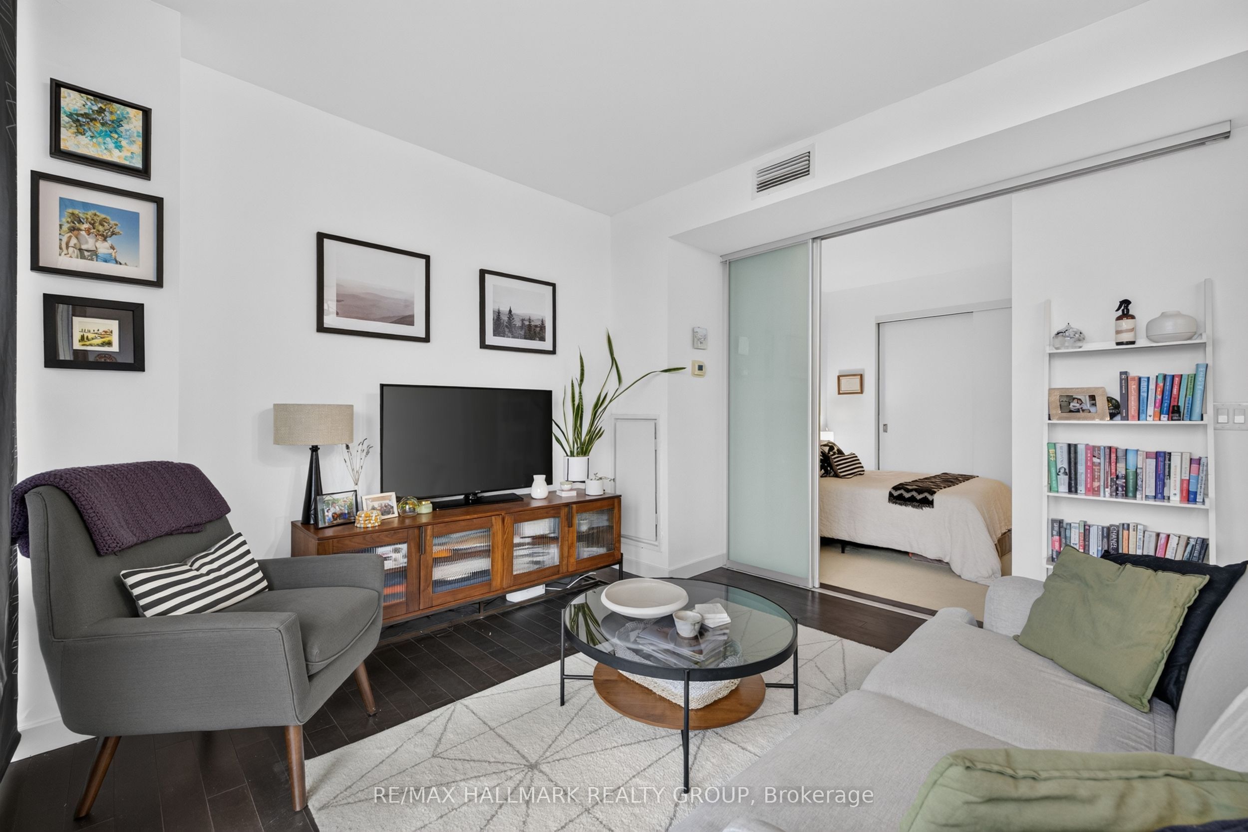 201 Parkdale Avenue 408 Property Photo 11