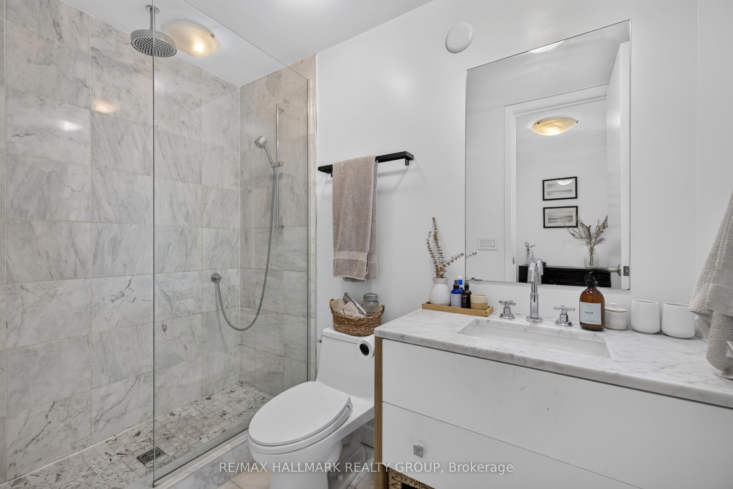 201 Parkdale Avenue 408 Property Photo 23