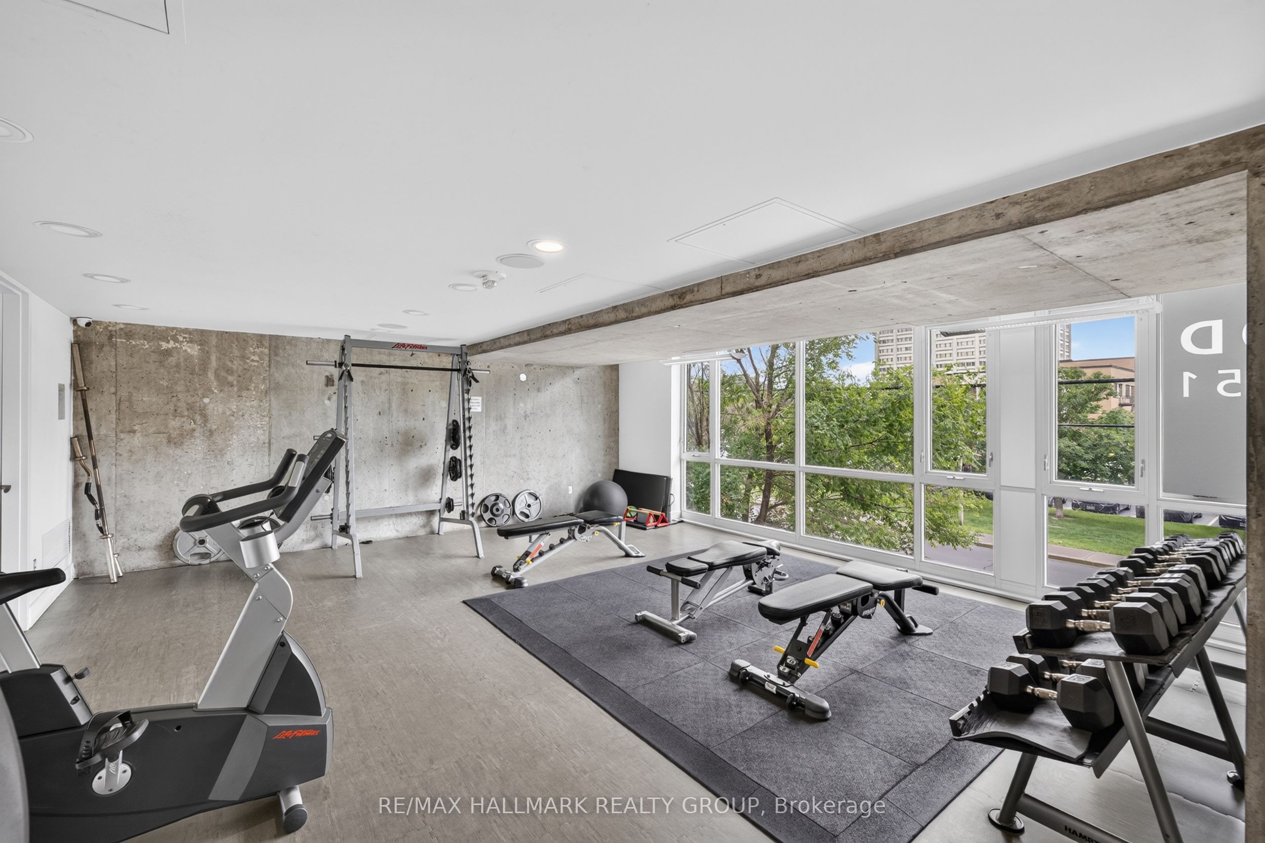 201 Parkdale Avenue 408 Property Photo 26