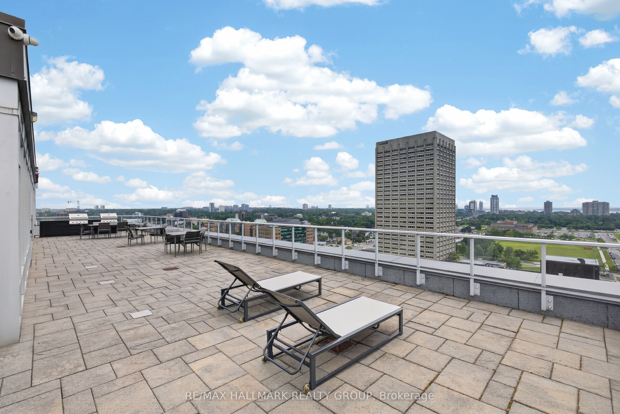 201 Parkdale Avenue 408 Property Photo 29