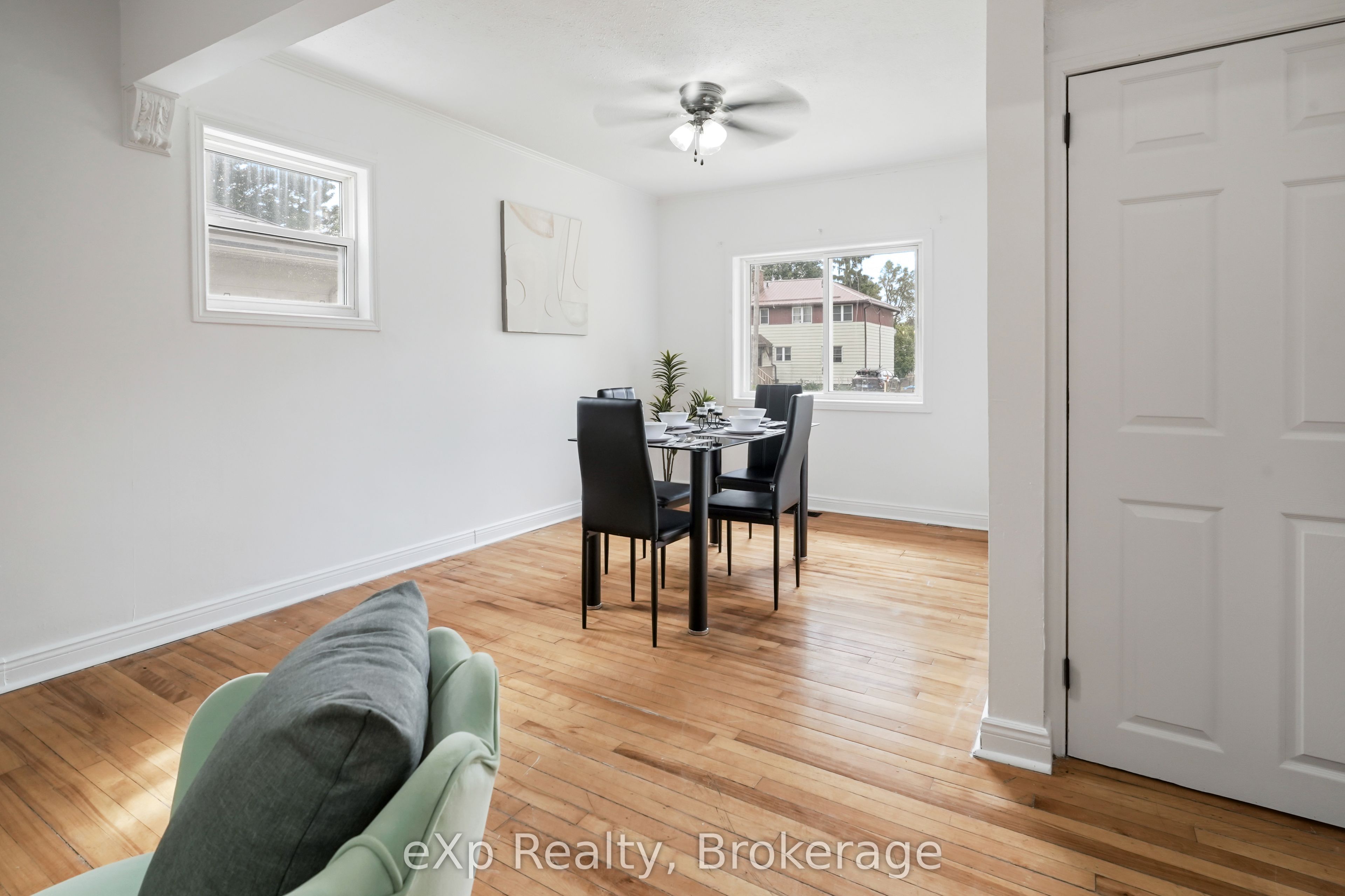 84 Victoria Boulevard Property Photo 16