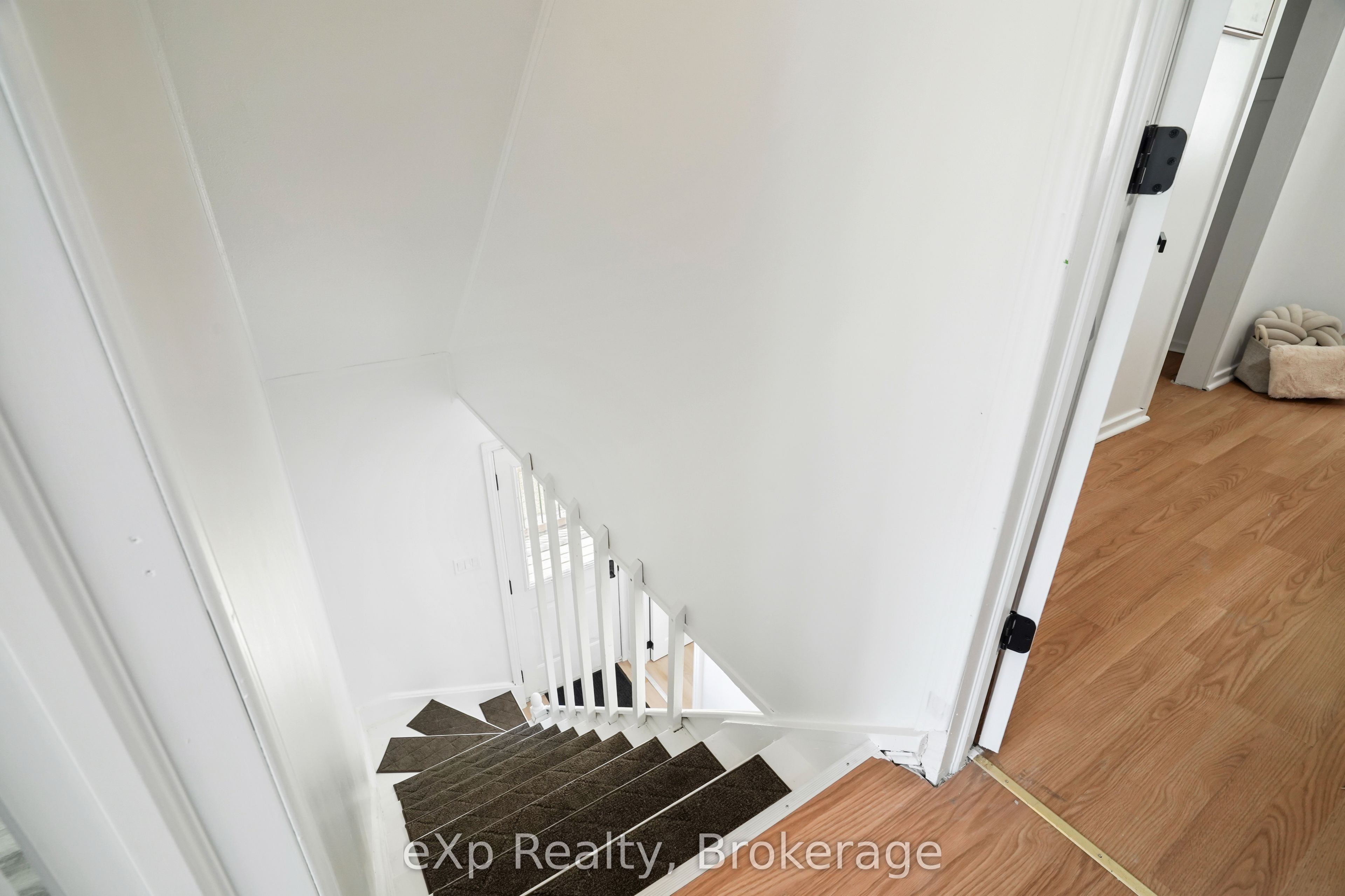 84 Victoria Boulevard Property Photo 20