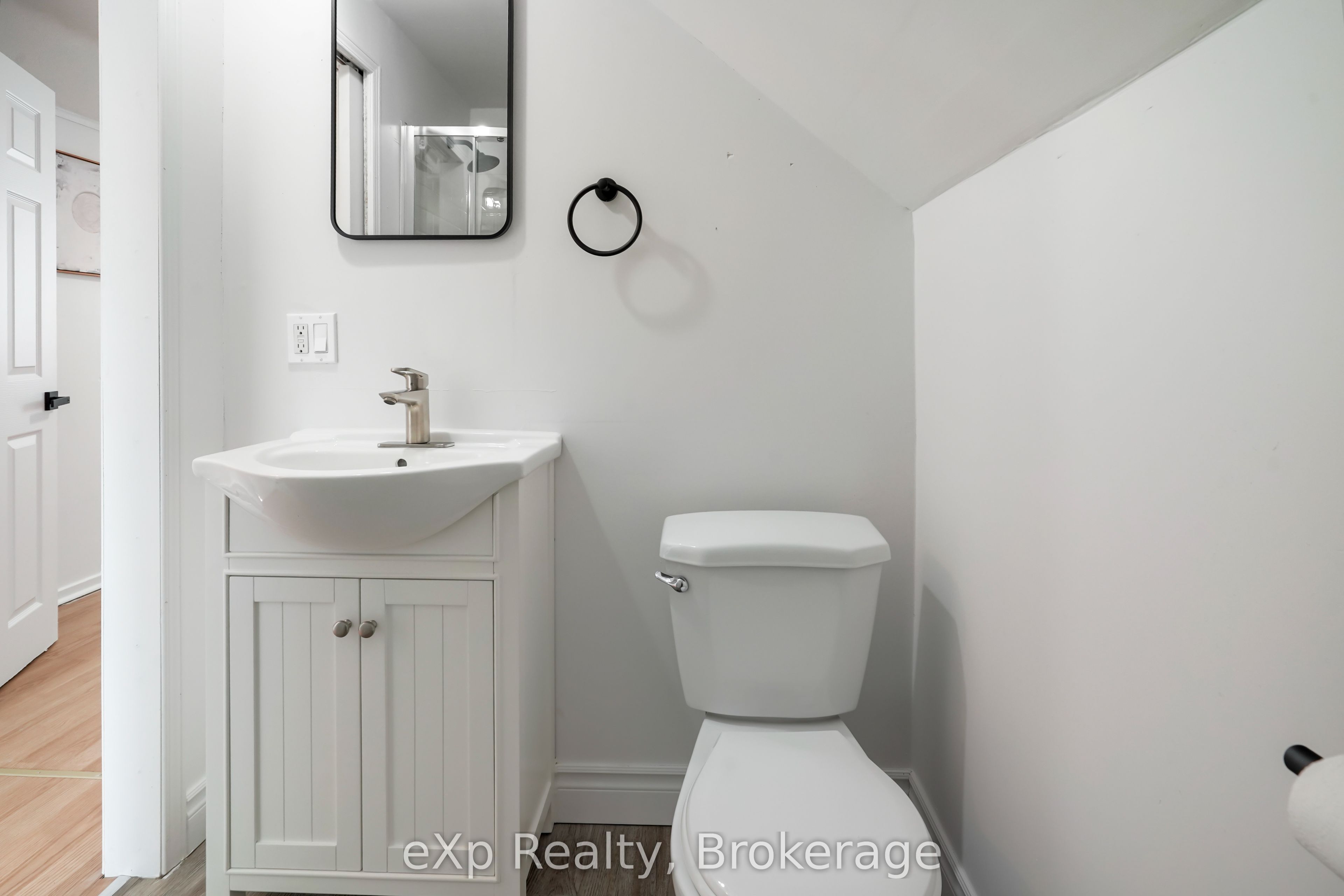 84 Victoria Boulevard Property Photo 22