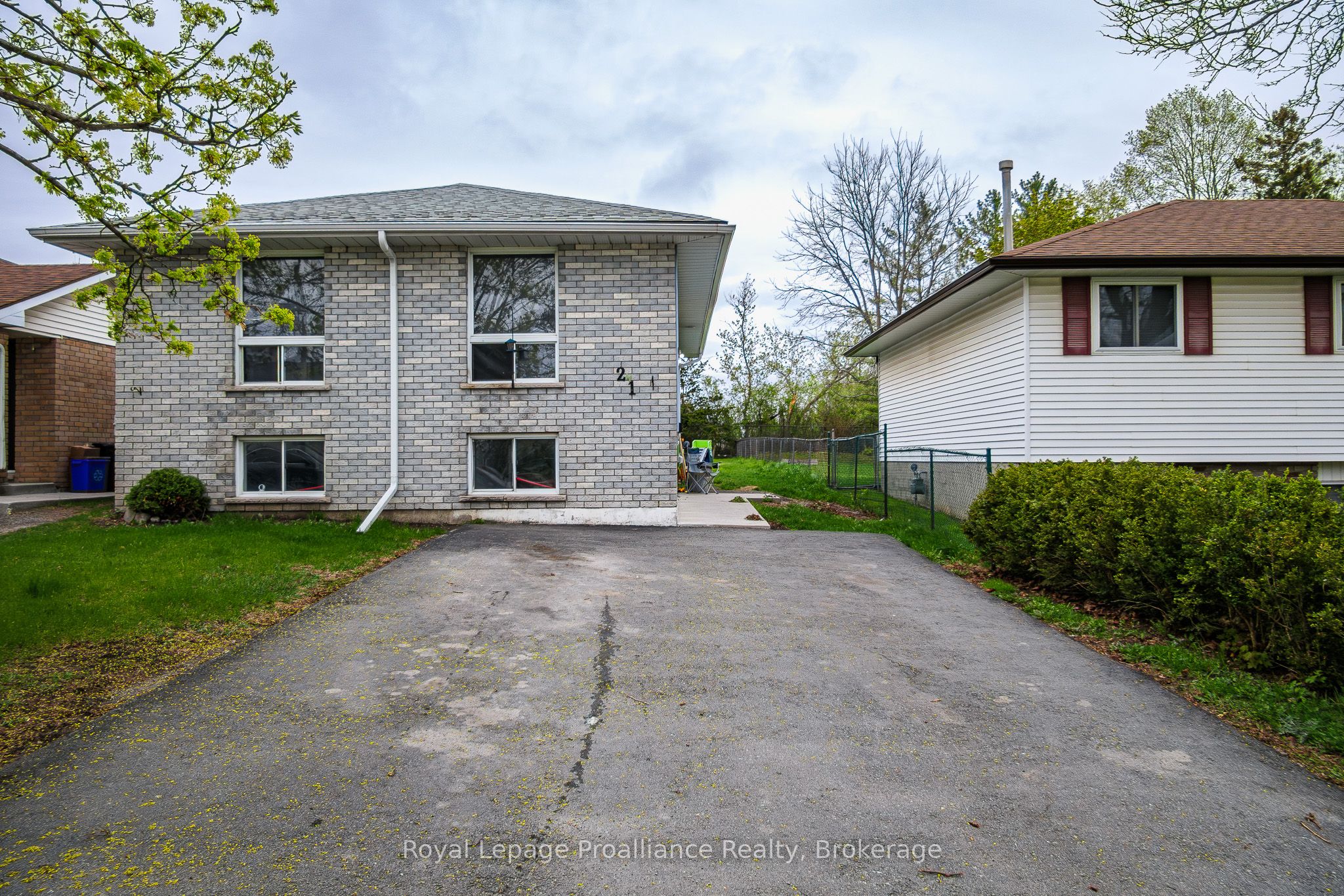 21 Pepper Avenue Property Photo 3