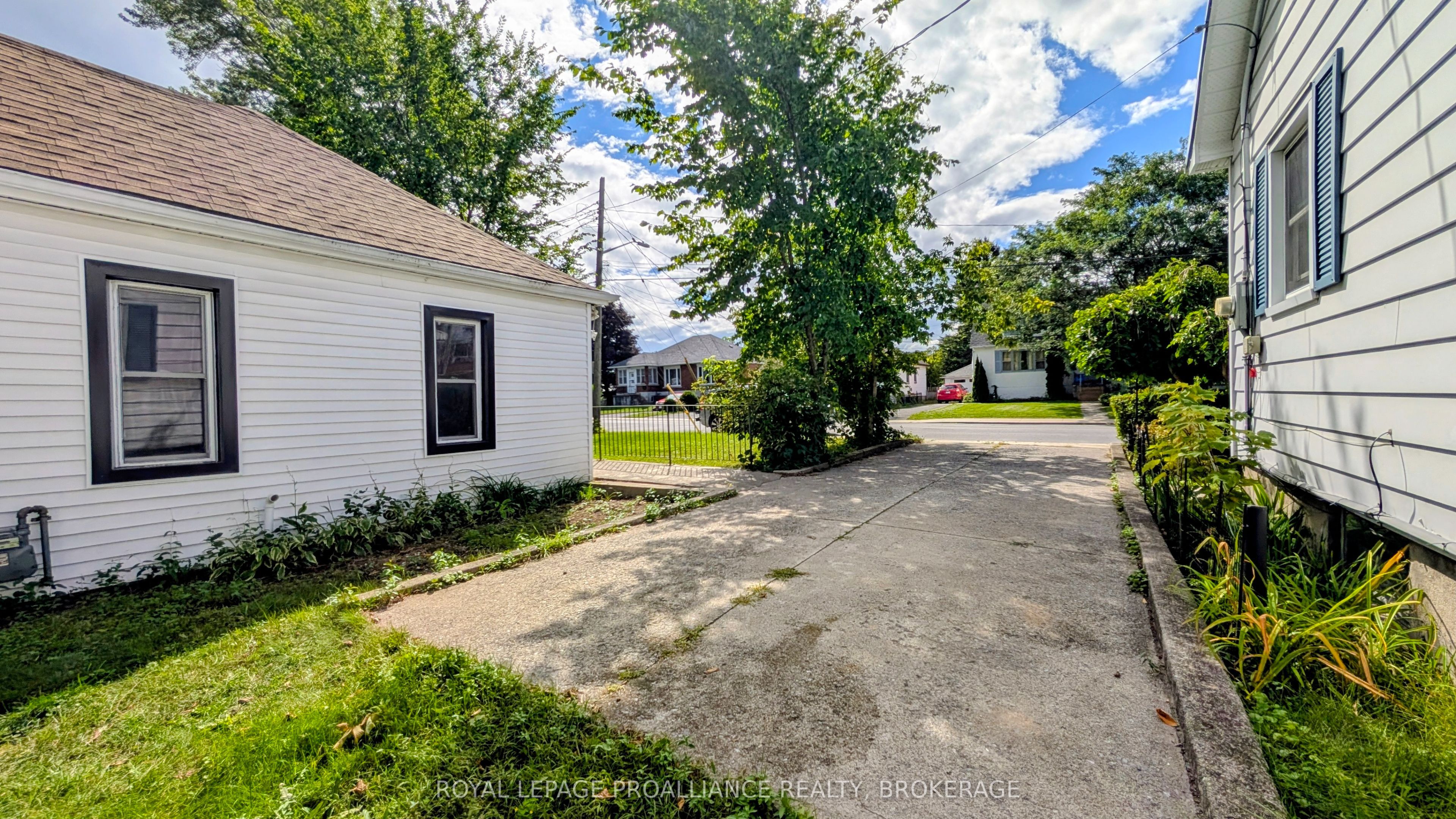 79 Mcdonald Avenue Property Photo 4