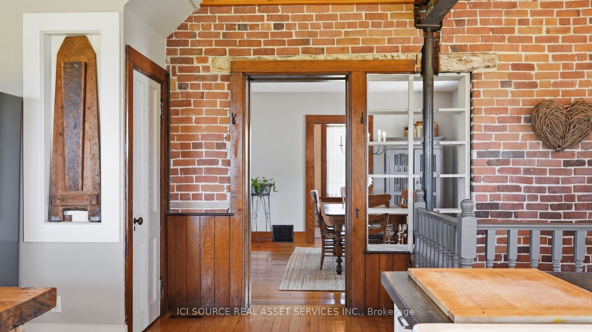 5607 Flagg Road Property Photo 14