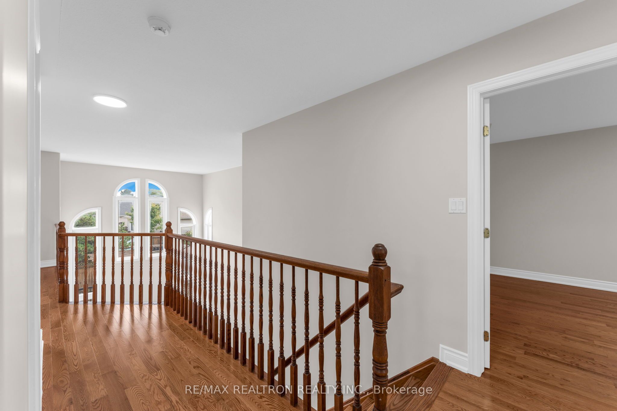 1422 Stoneridge Drive Property Photo 21
