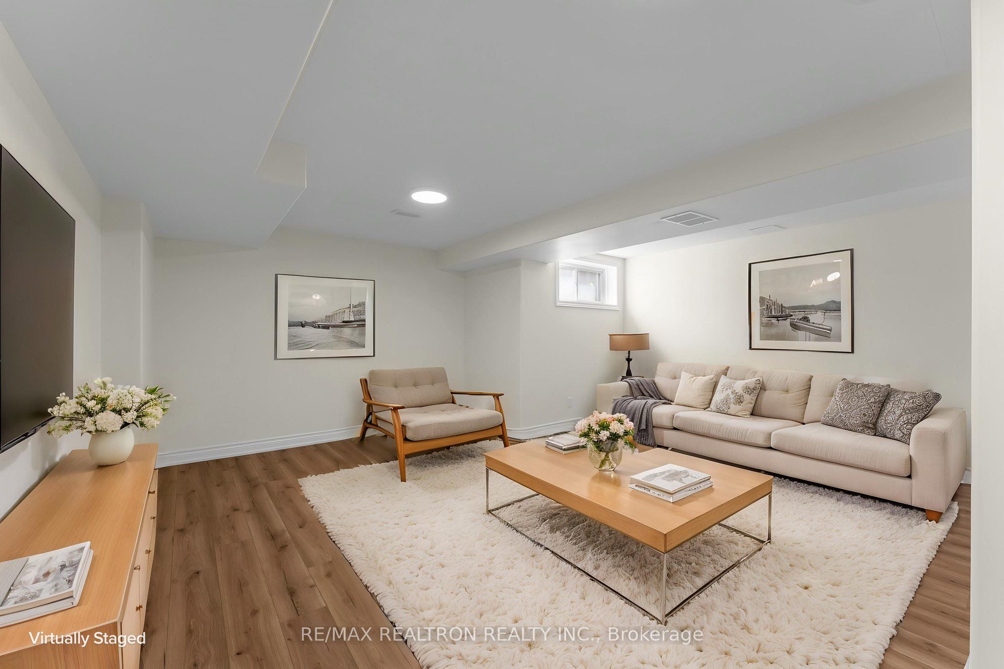 1422 Stoneridge Drive Property Photo 40