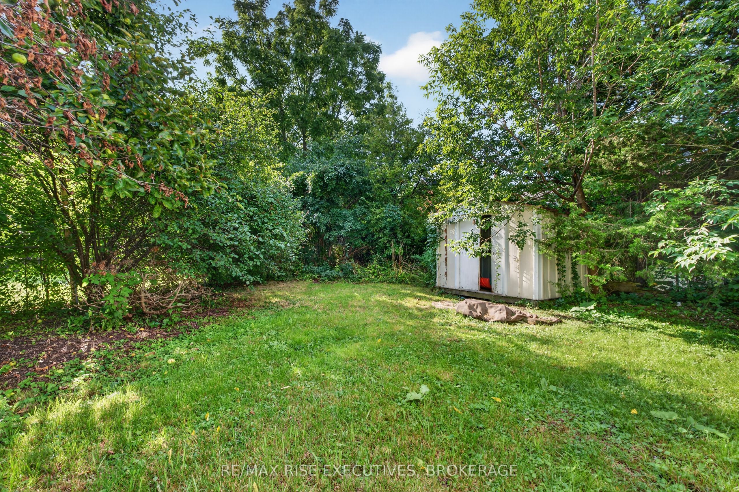 48 Elm Street Property Photo 23