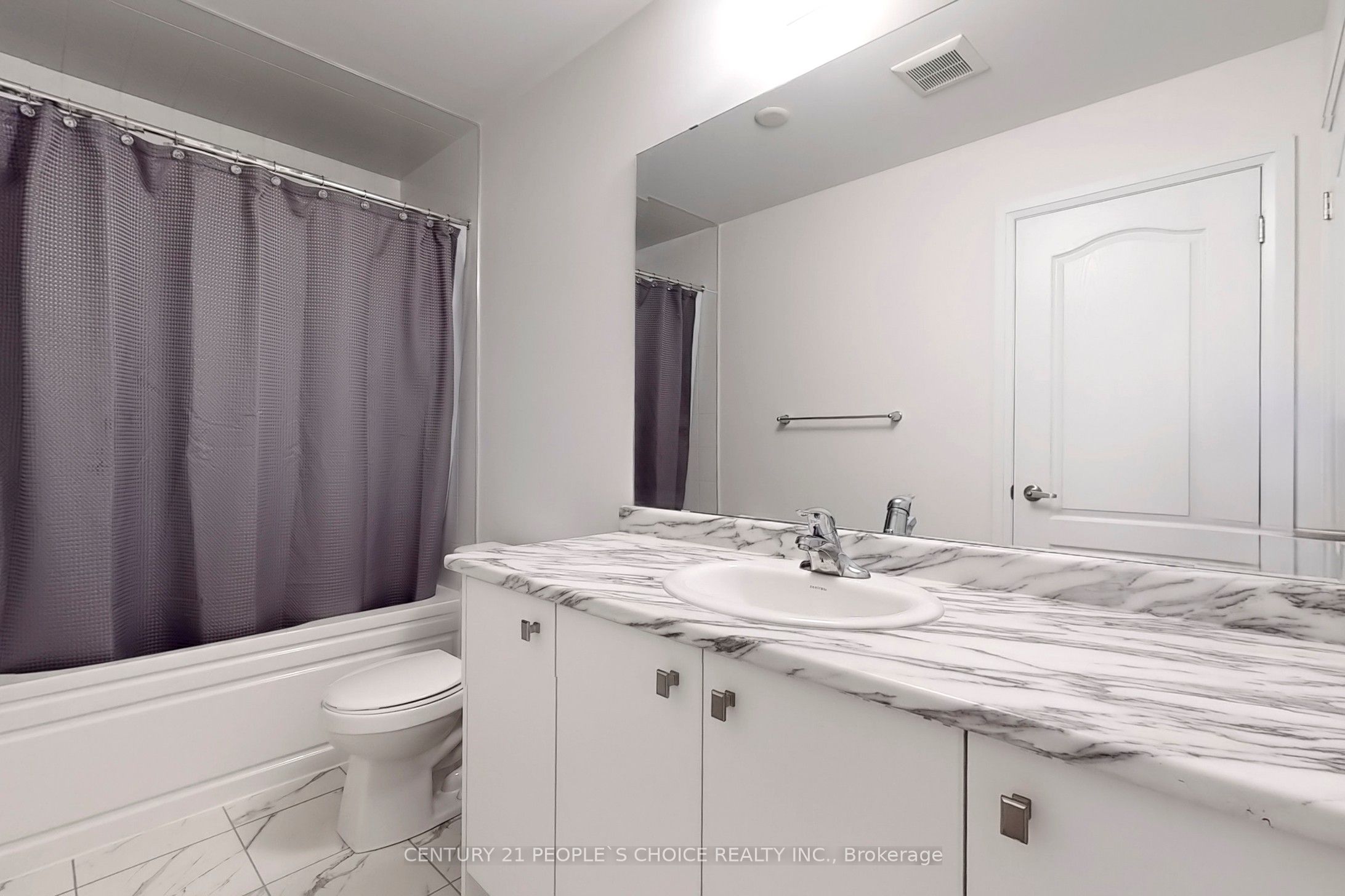 19 Central Market Drive Property Photo 20