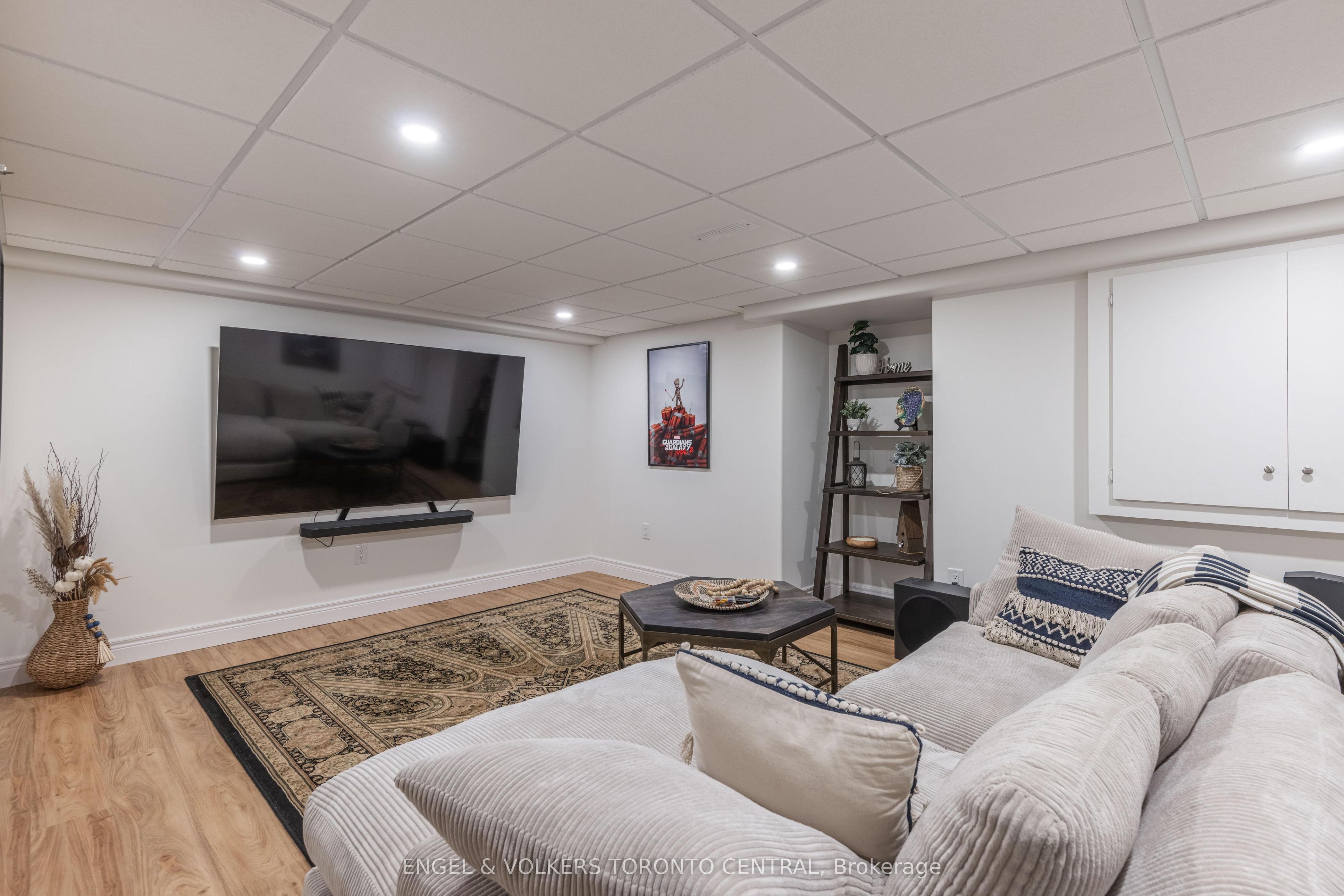 17 Vincent Avenue Property Photo 28