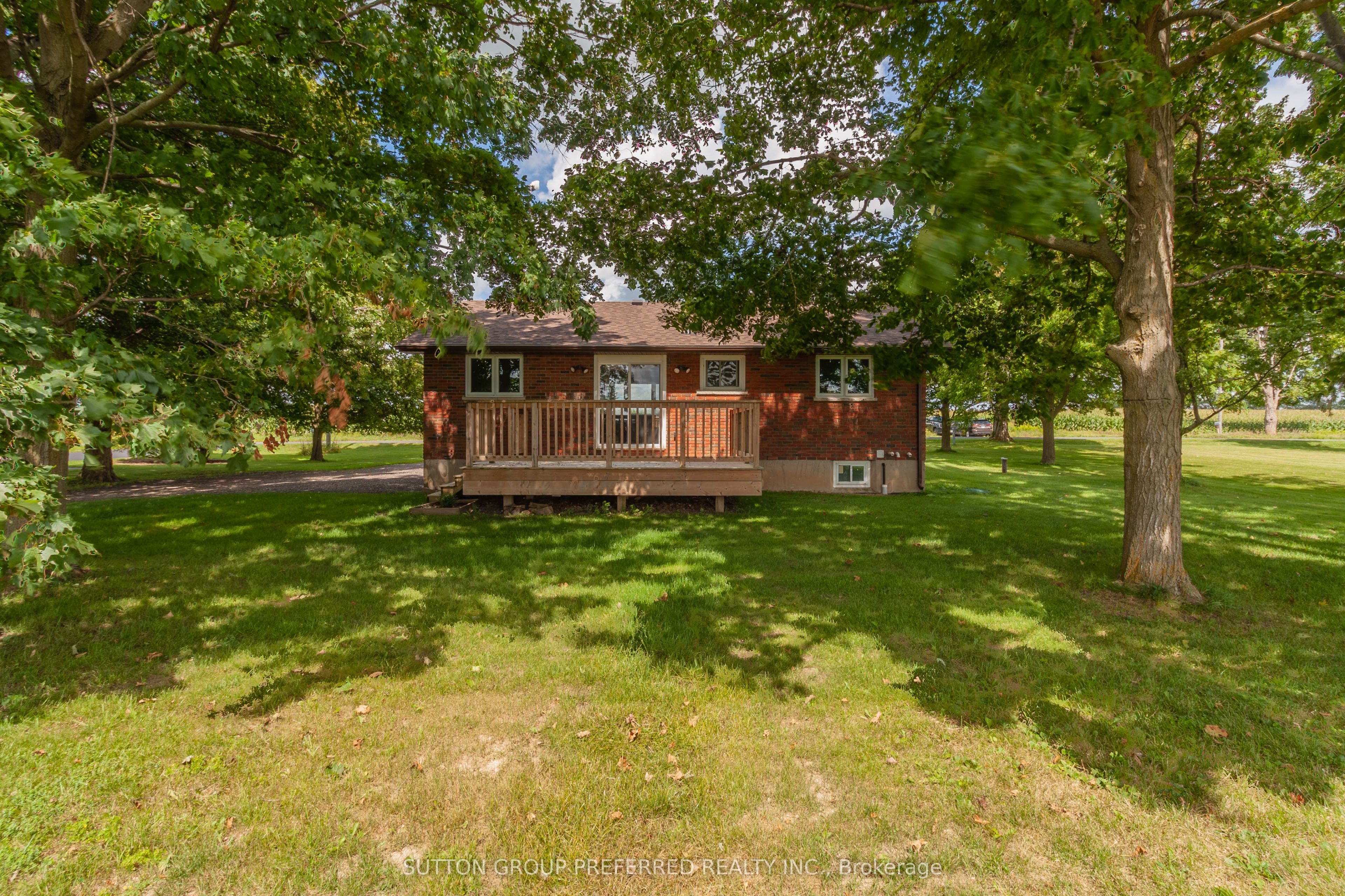 4463 Avon Drive Property Photo 8