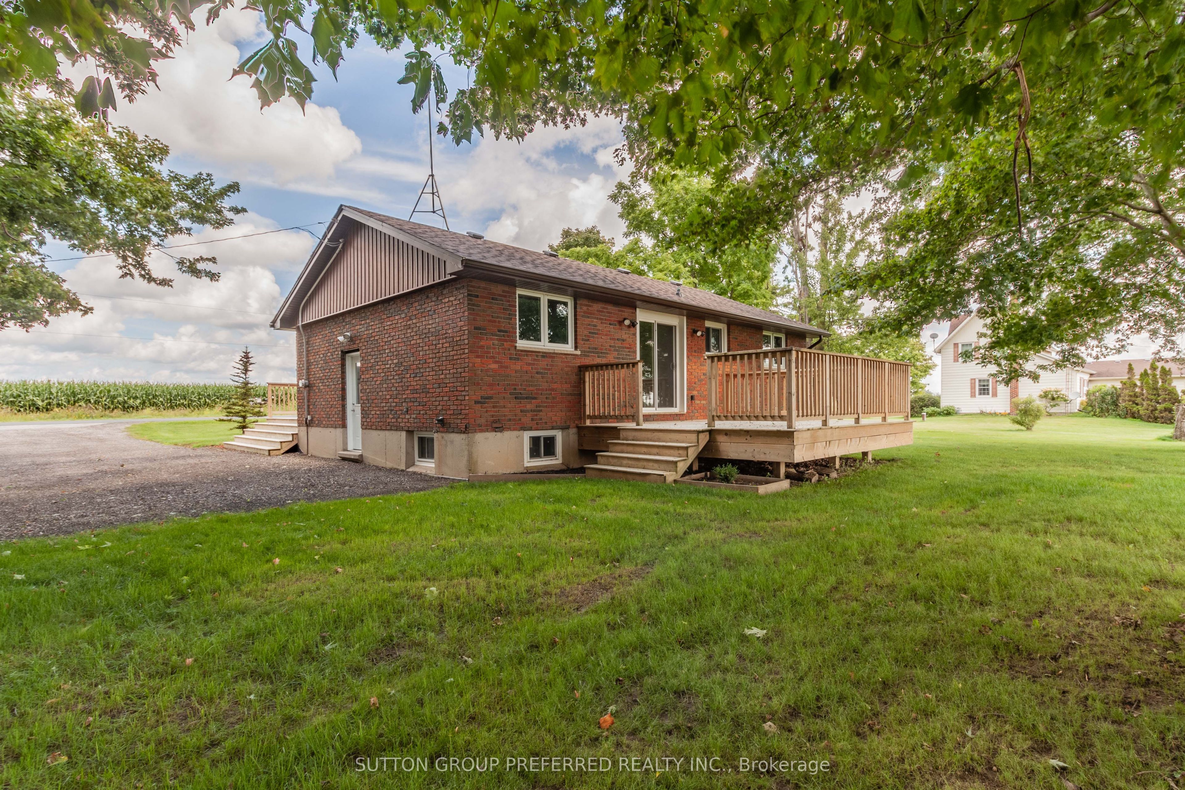 4463 Avon Drive Property Photo 9