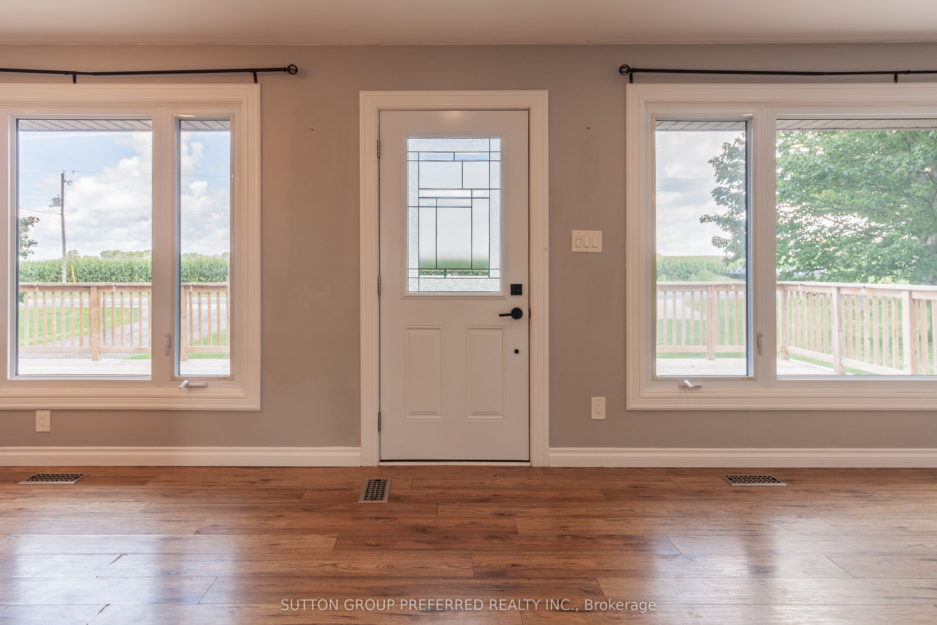 4463 Avon Drive Property Photo 16