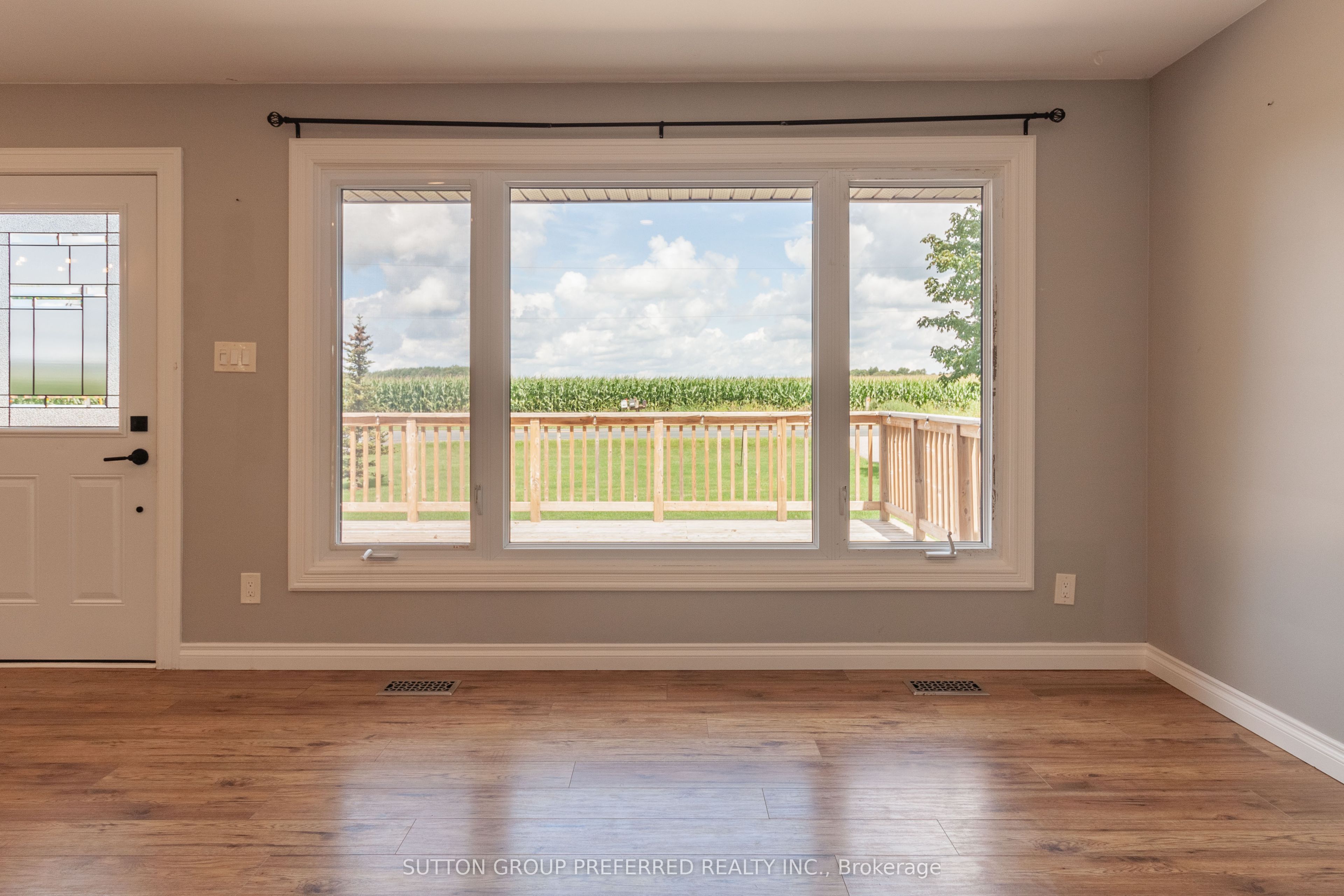 4463 Avon Drive Property Photo 18