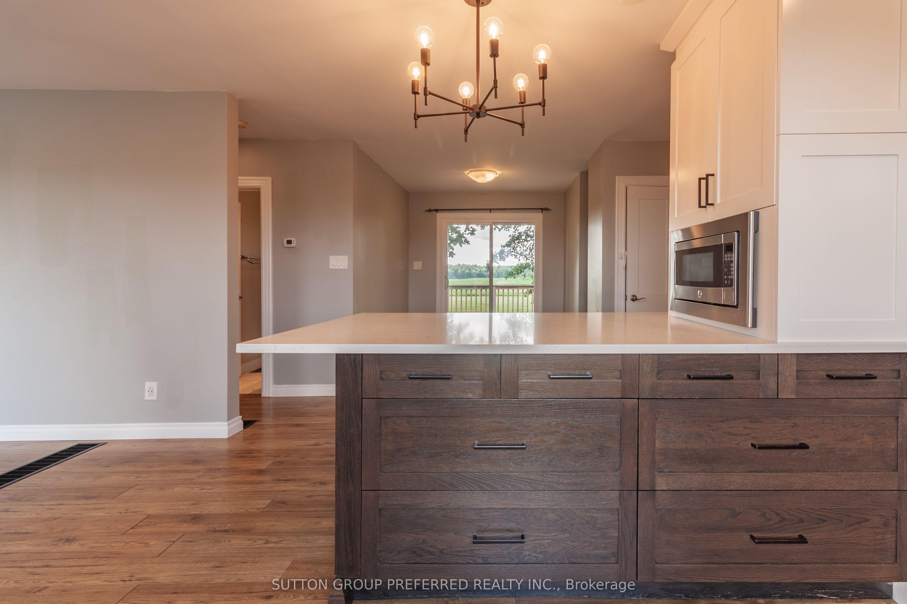 4463 Avon Drive Property Photo 24