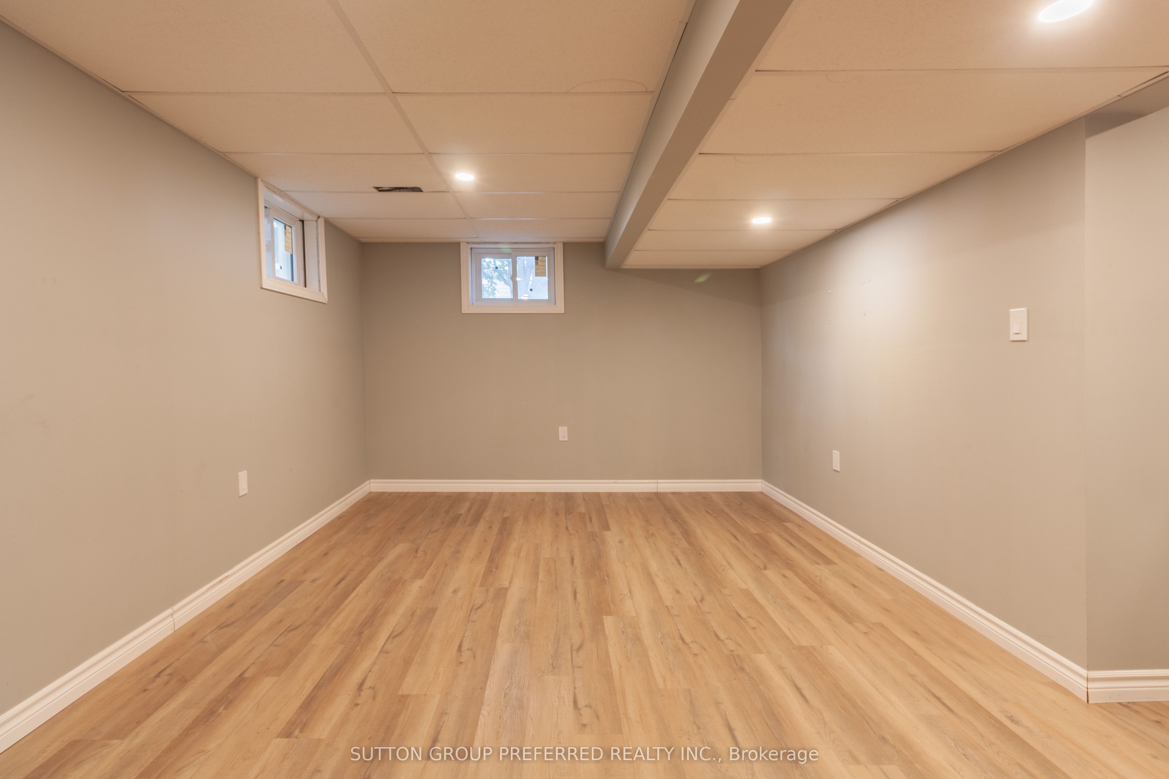 4463 Avon Drive Property Photo 39
