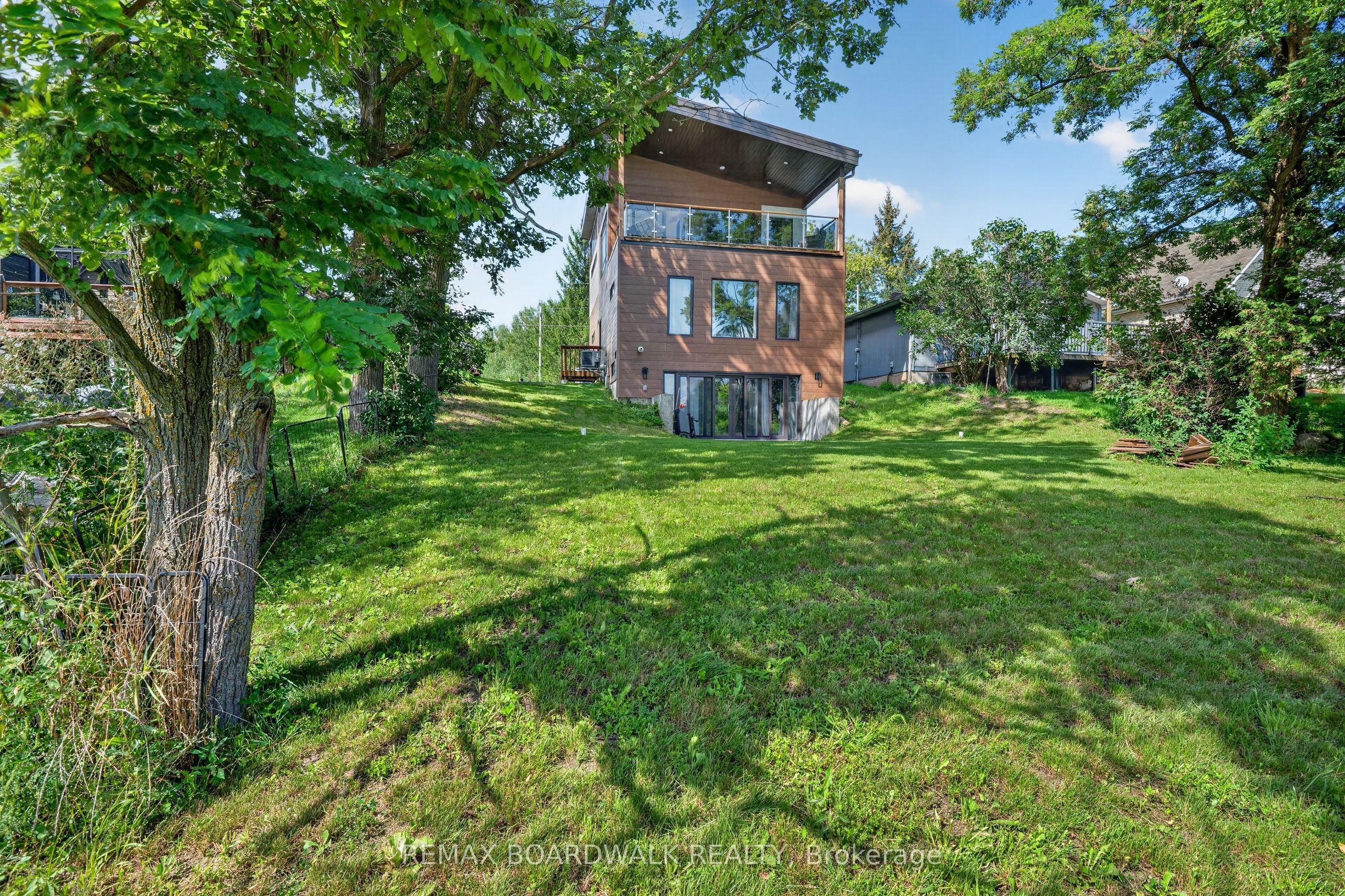 703 Montee Lebrun Property Photo 34