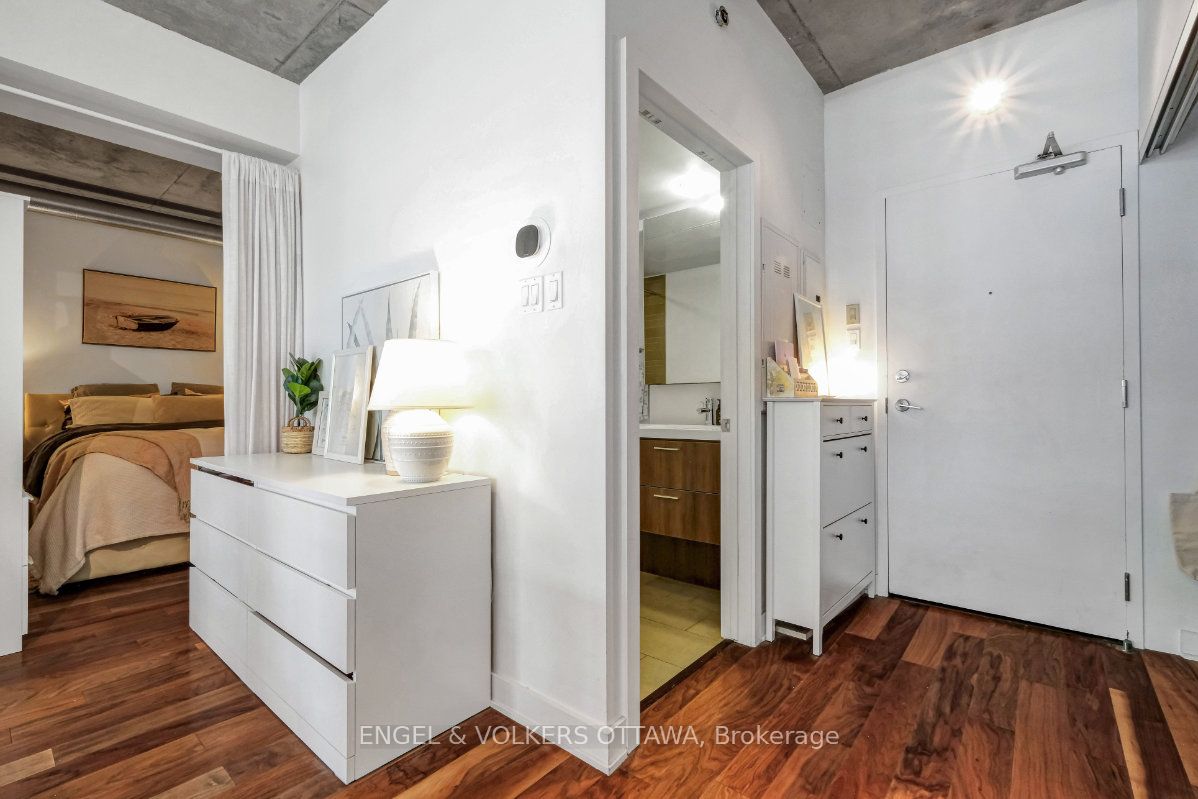360 Mcleod Street 415 Property Photo 5