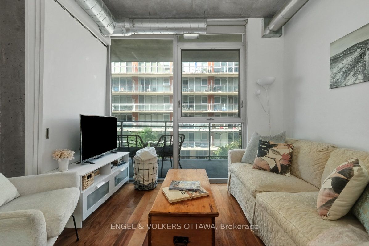360 Mcleod Street 415 Property Photo 9