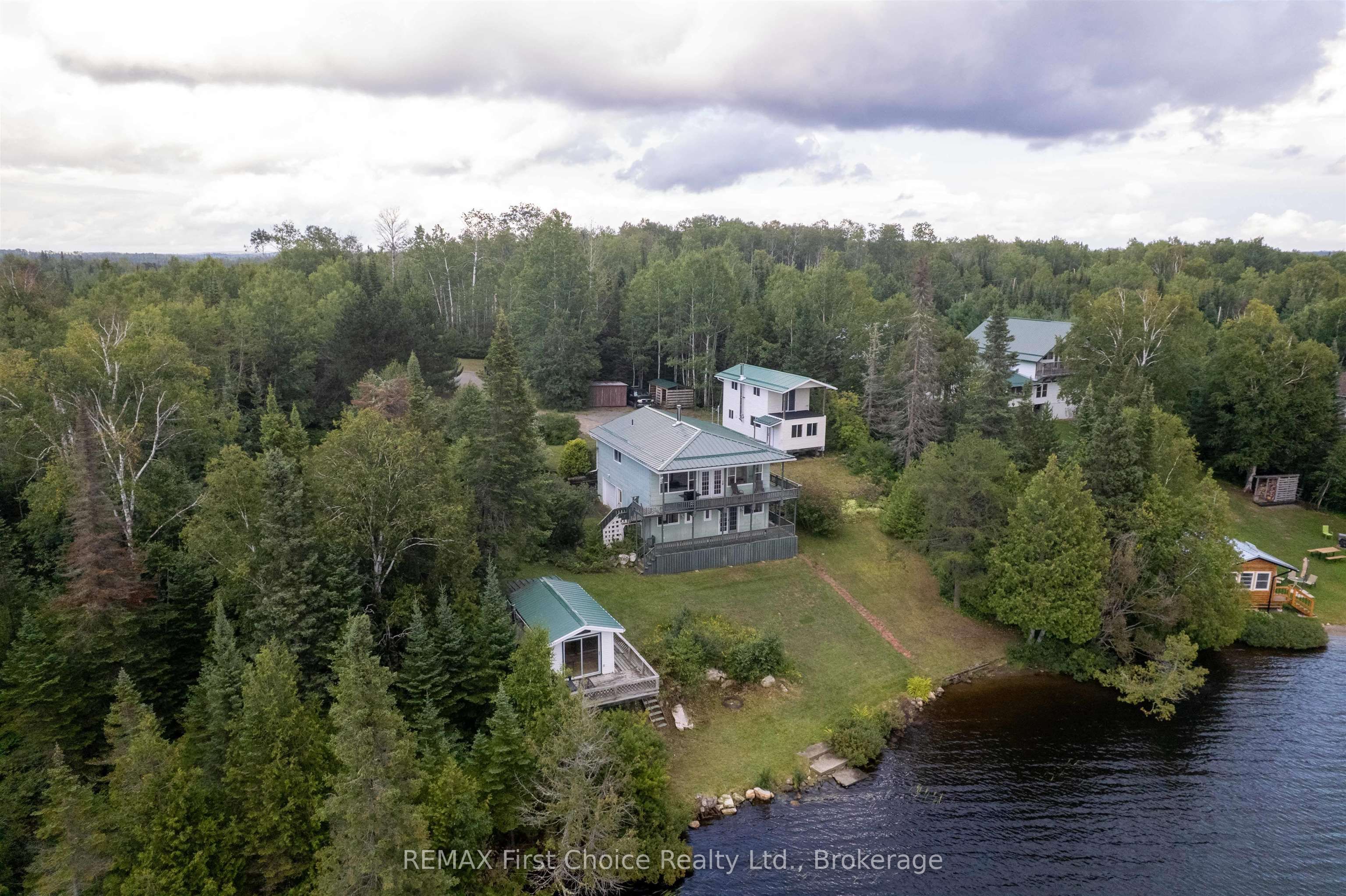 32i One Island Lake Road N Property Photo 1